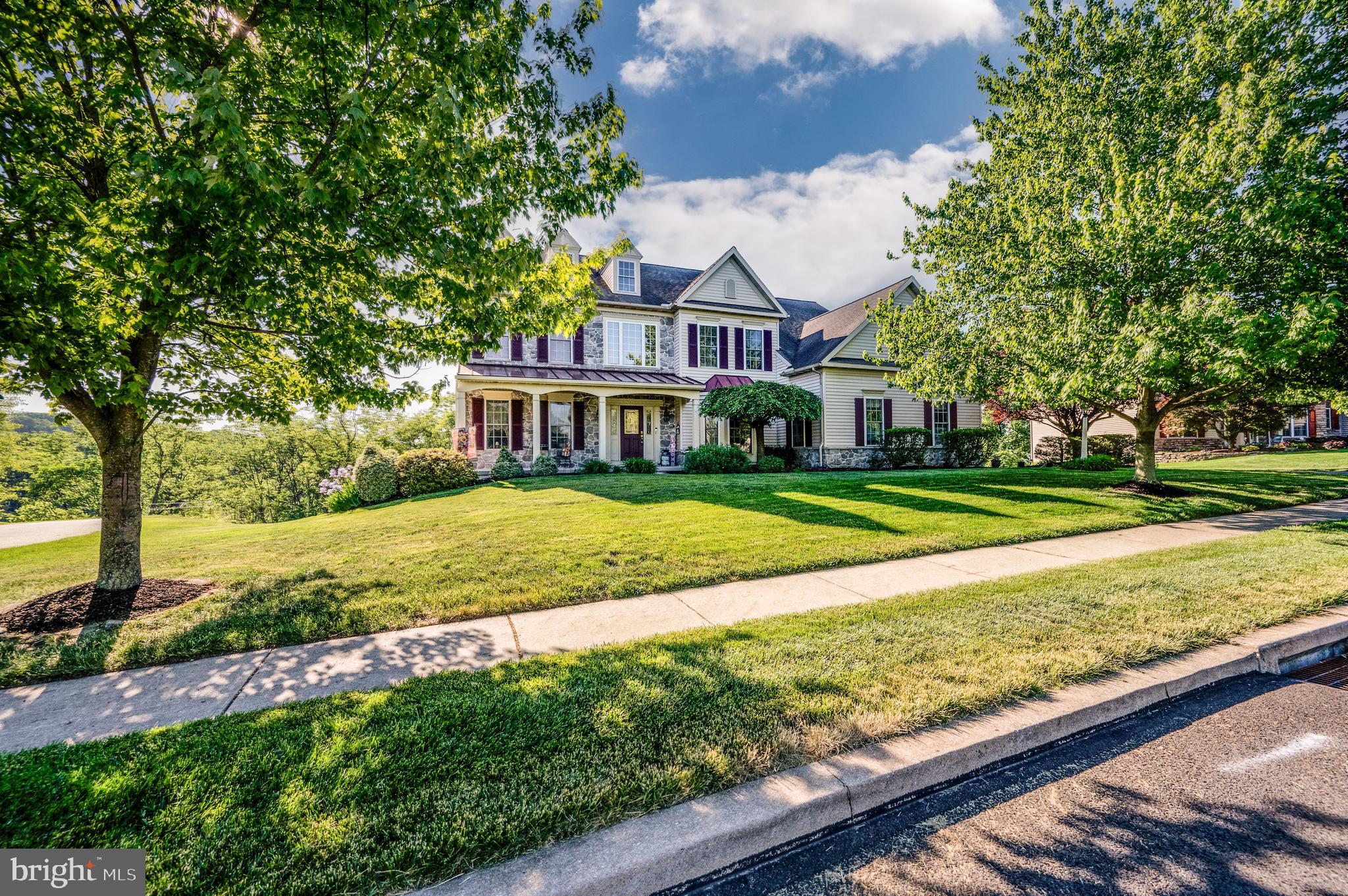 33 SWEETWATER LANE