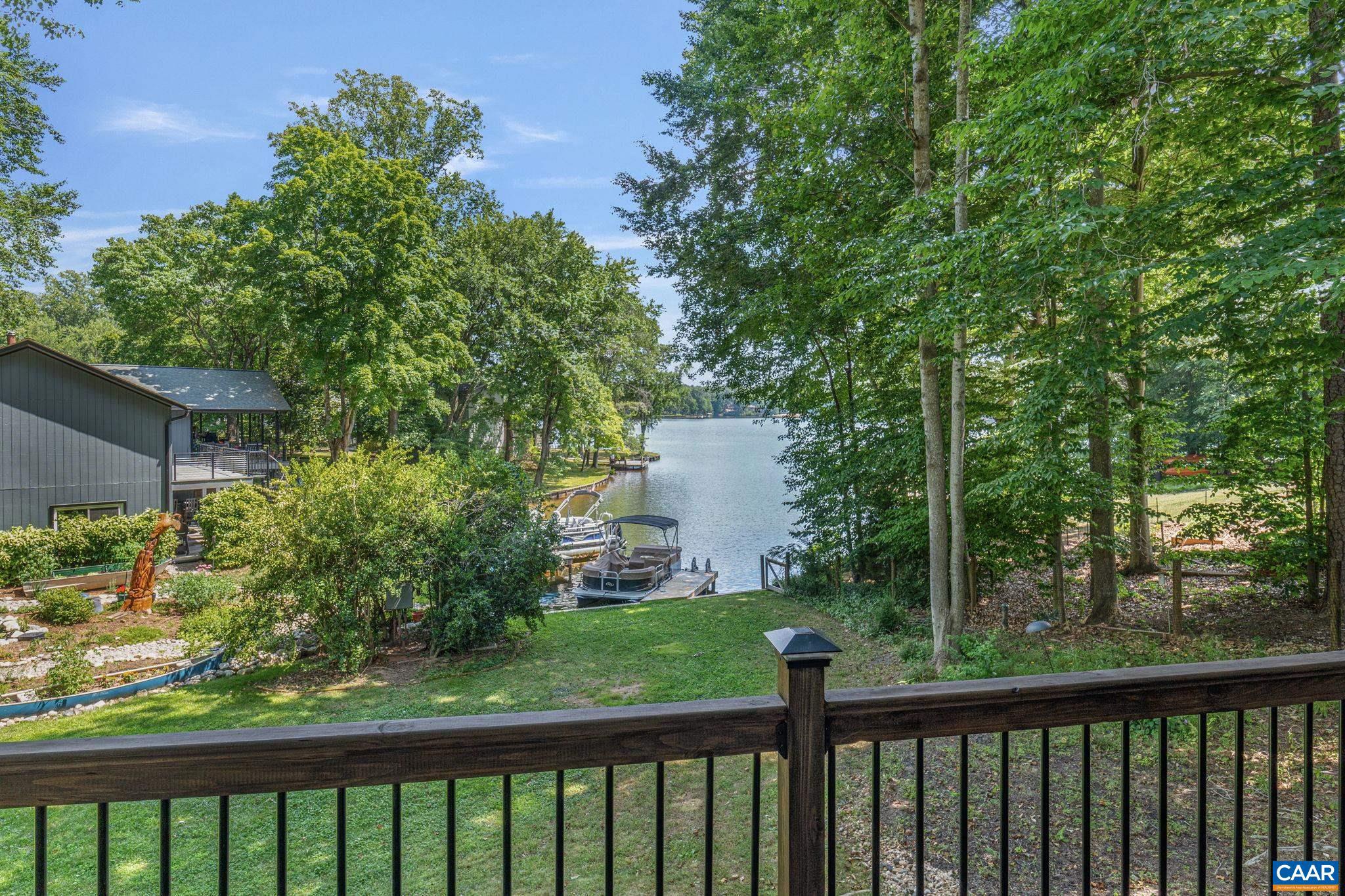 LAKE MONTICELLO - Residential