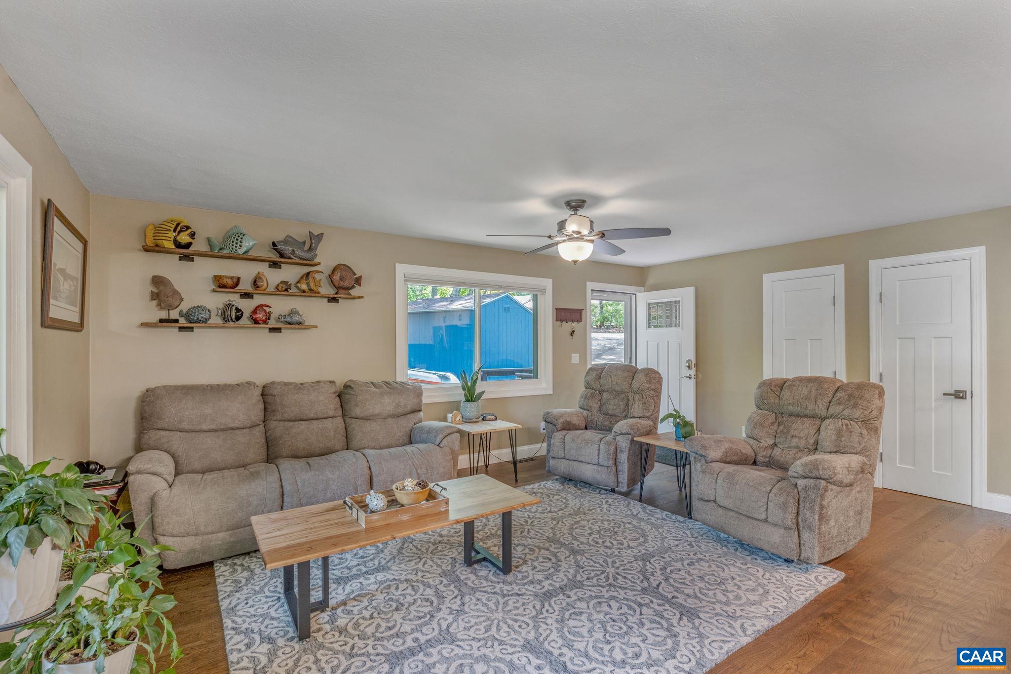 LAKE MONTICELLO - Residential