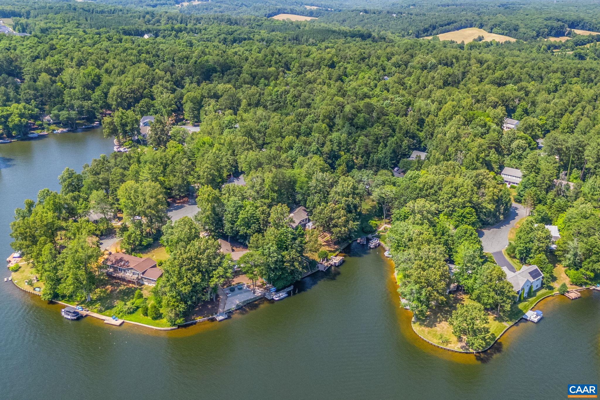 LAKE MONTICELLO - Residential