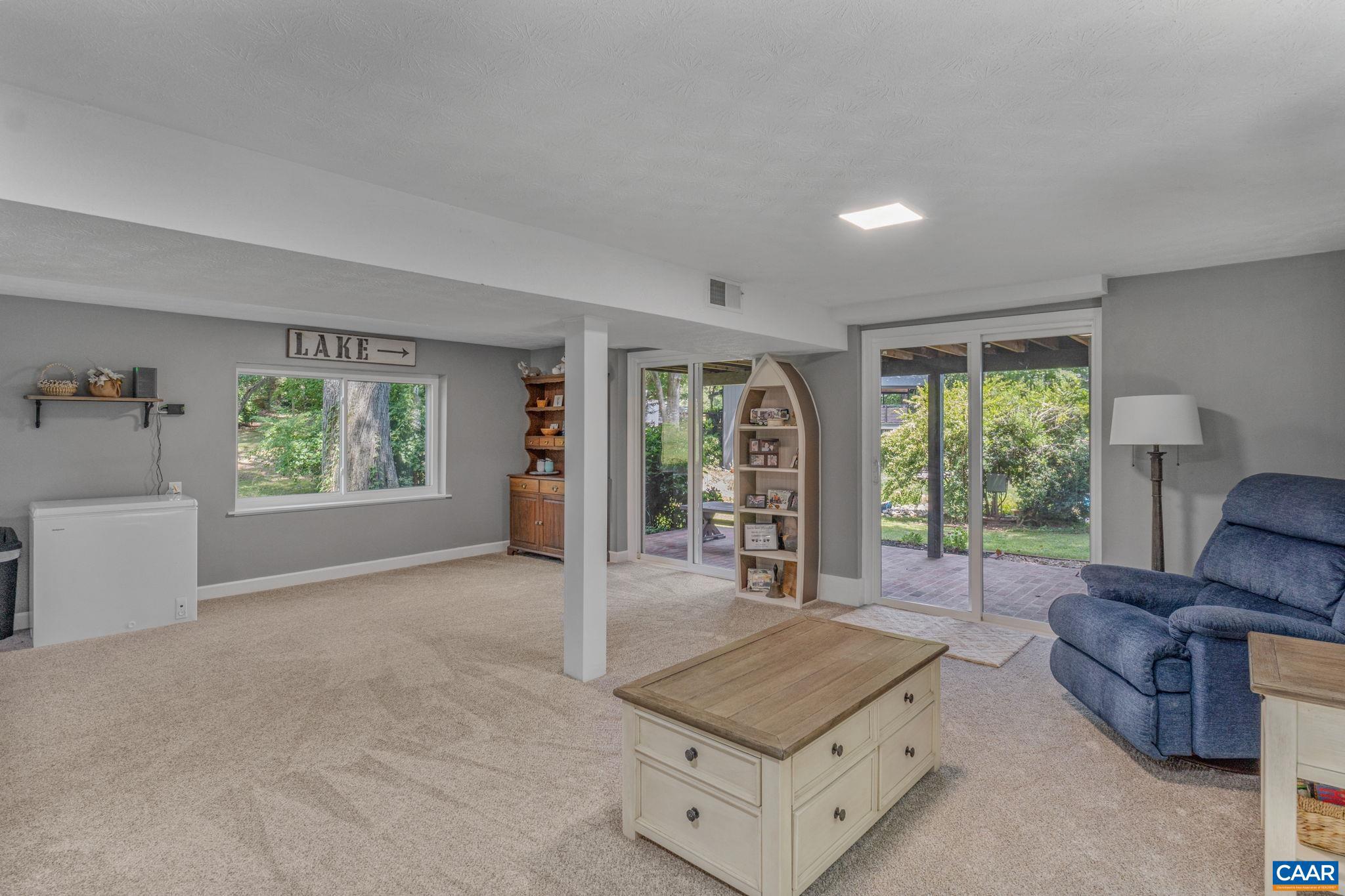 LAKE MONTICELLO - Residential