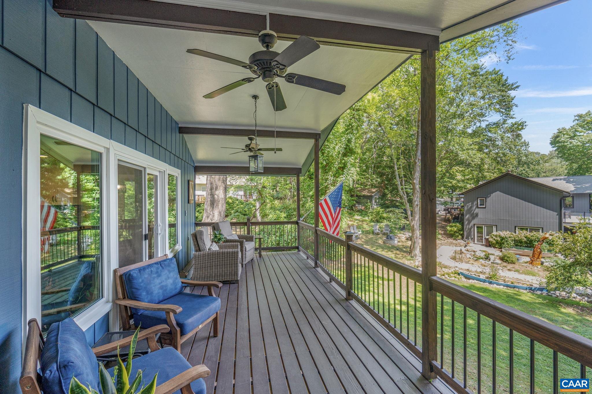 LAKE MONTICELLO - Residential