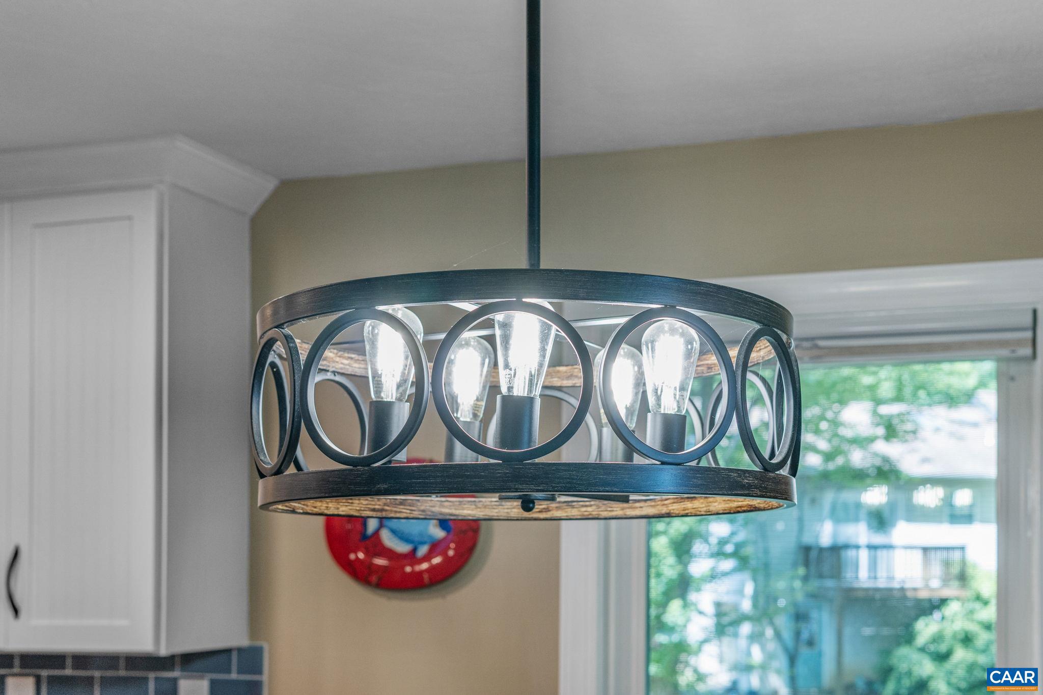 LAKE MONTICELLO - Residential