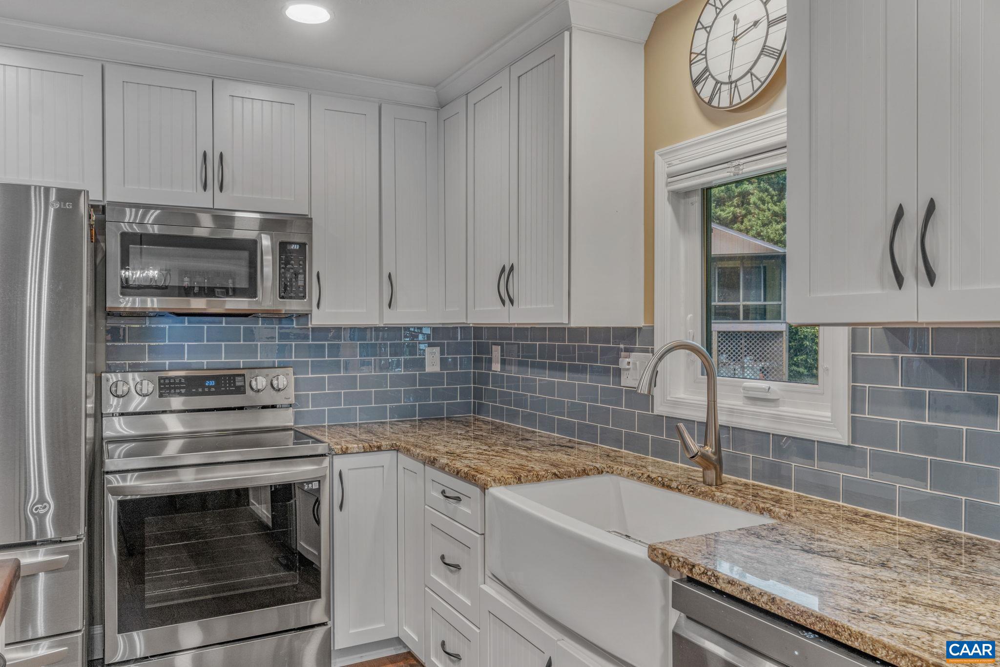 LAKE MONTICELLO - Residential