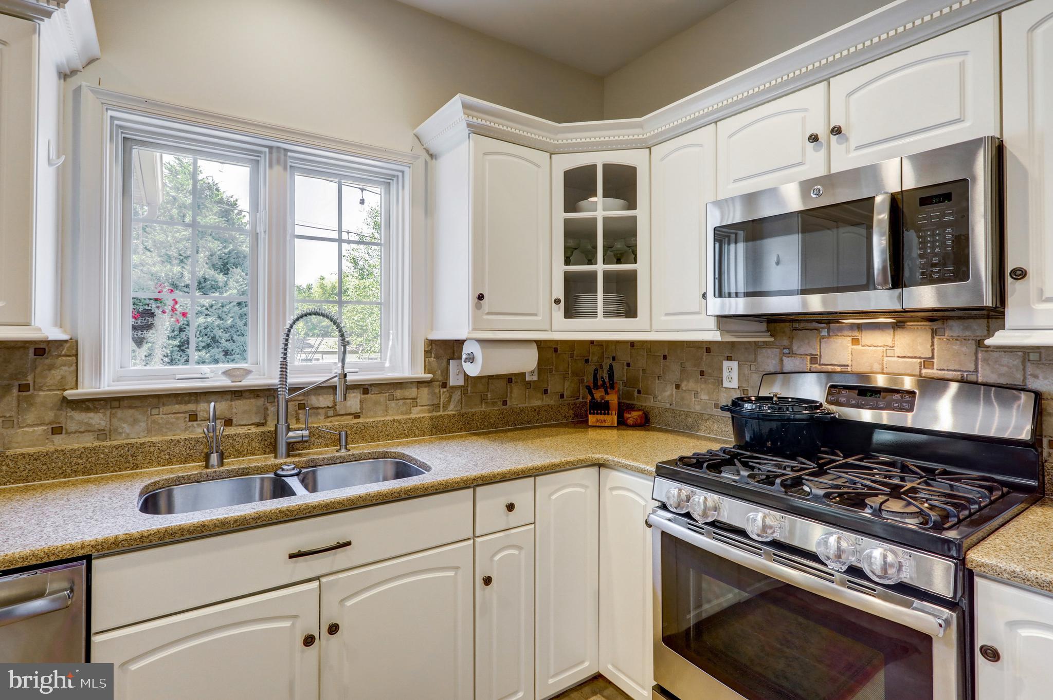 EAST DONEGAL TWP - Residential