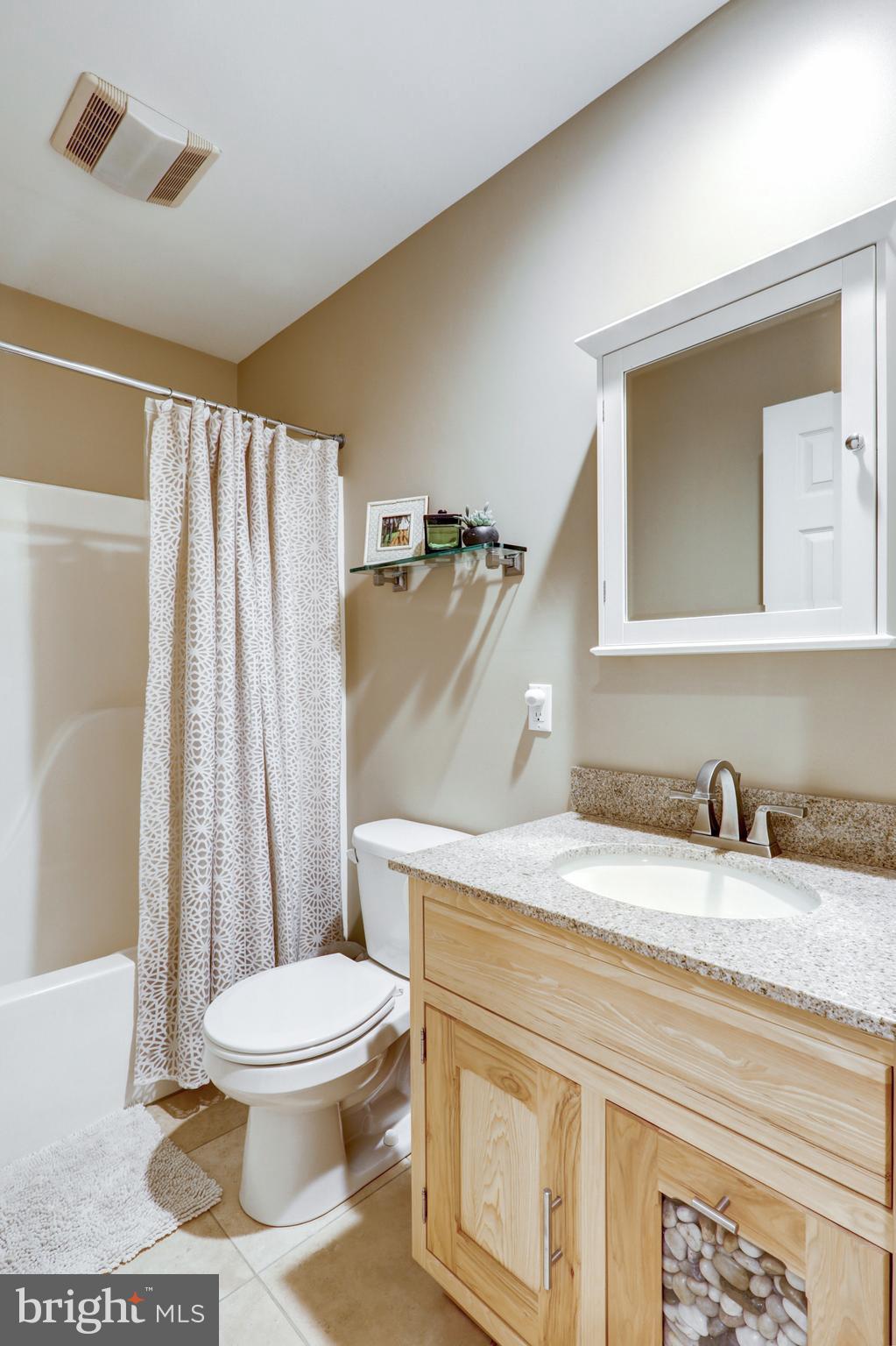 EAST DONEGAL TWP - Residential