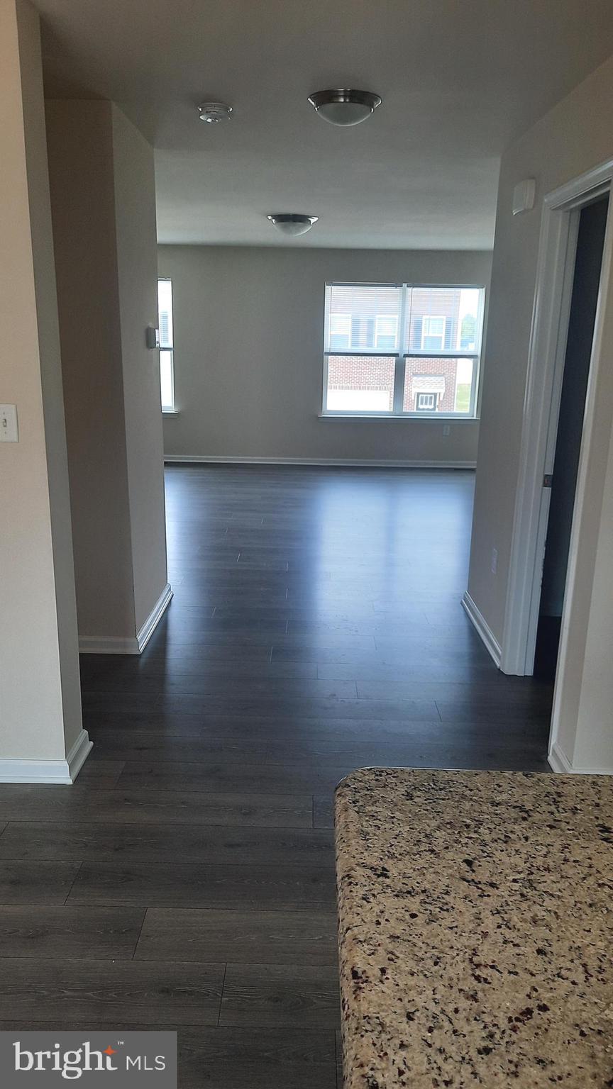 ADMIRALS QUAY - Residential Lease