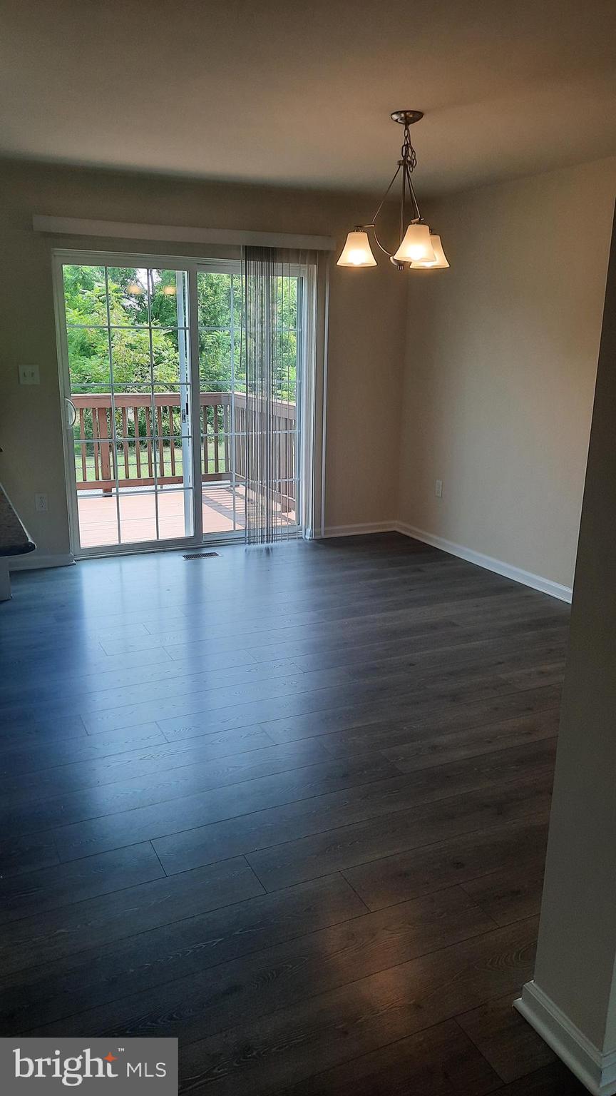 ADMIRALS QUAY - Residential Lease