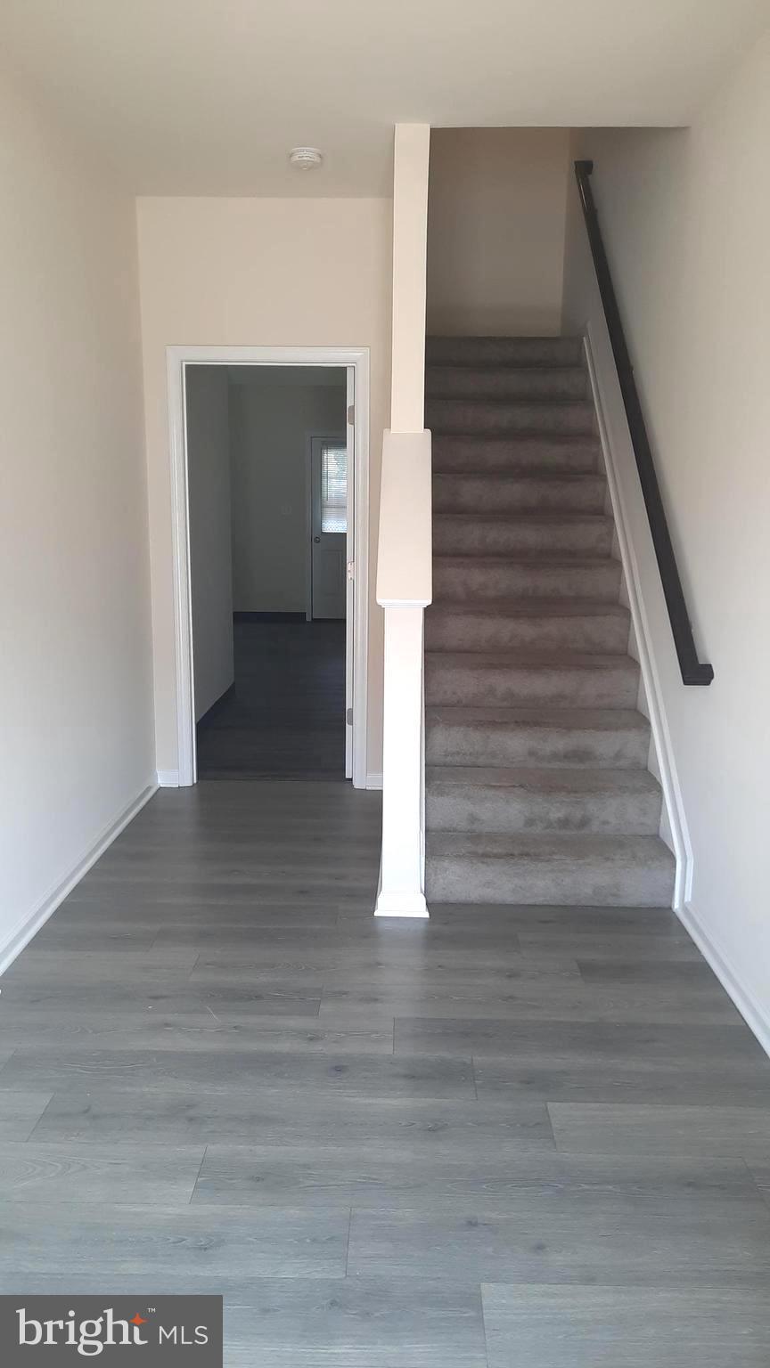 ADMIRALS QUAY - Residential Lease