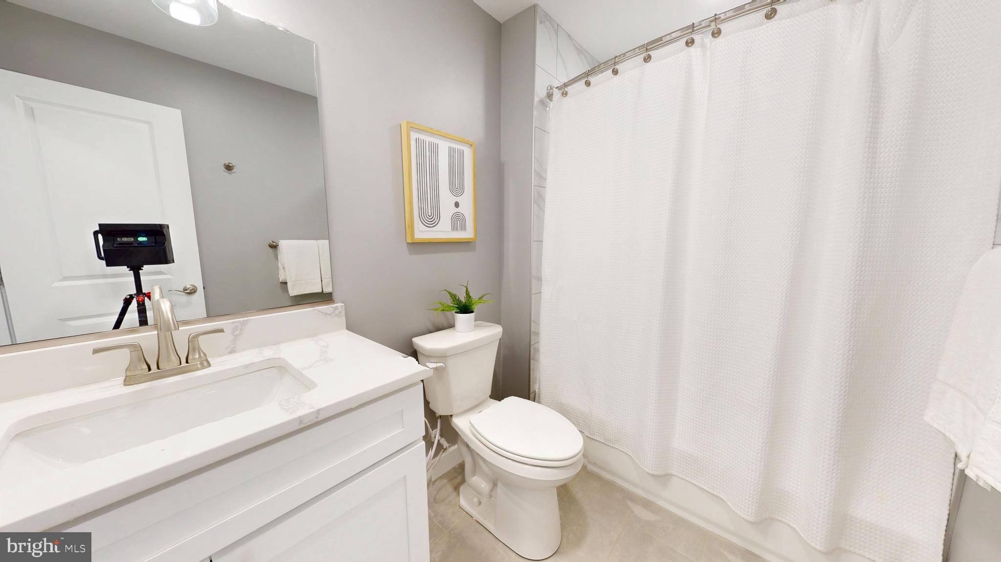 ROSEDALE - Residential