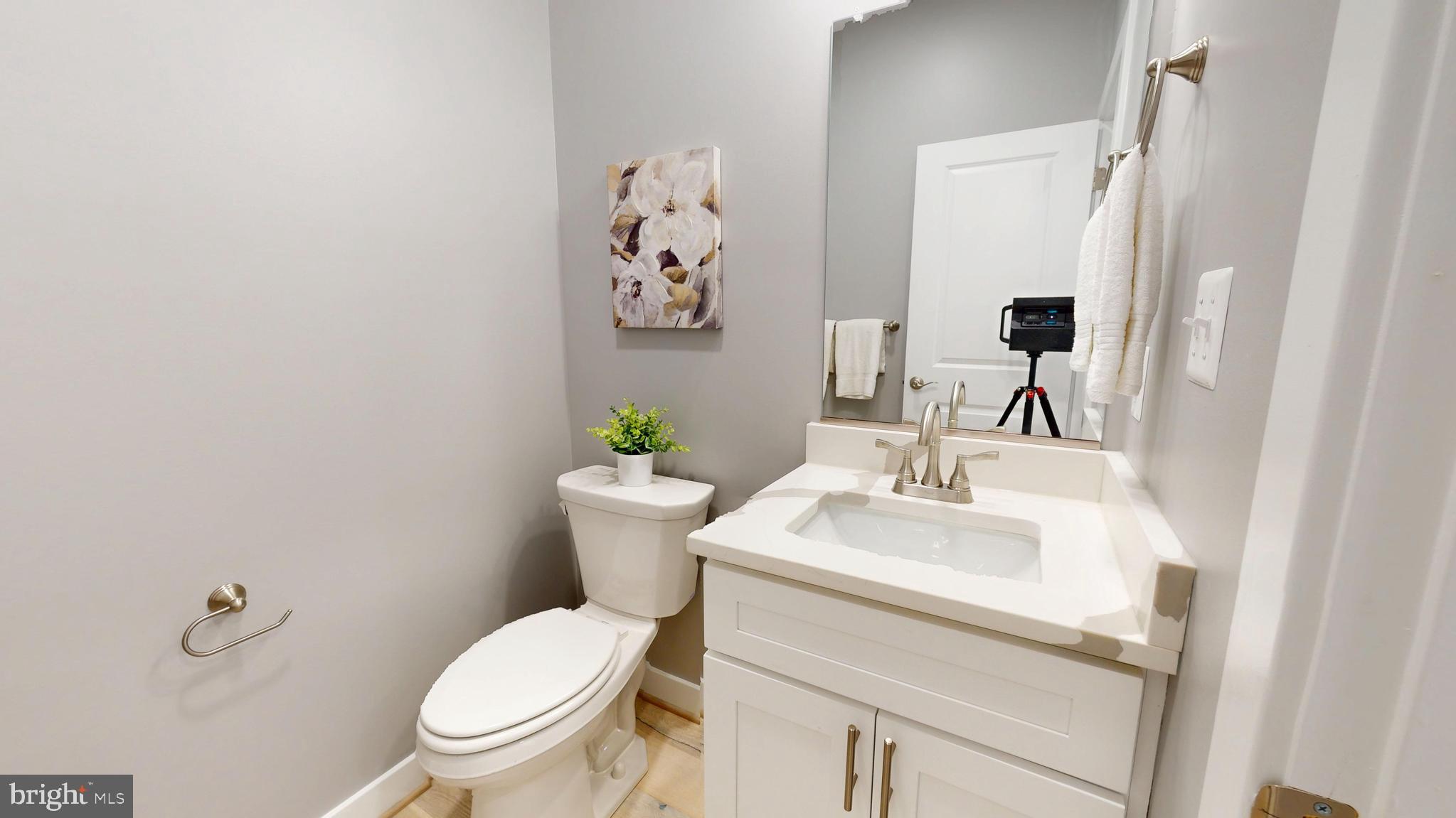 ROSEDALE - Residential