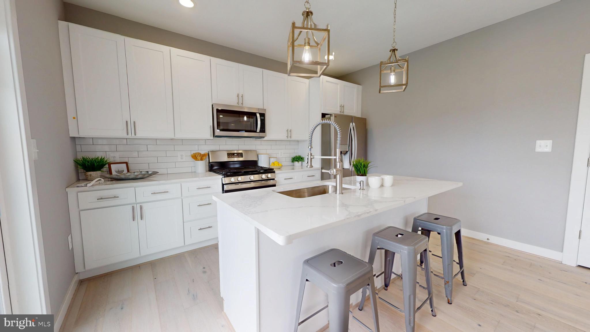 ROSEDALE - Residential