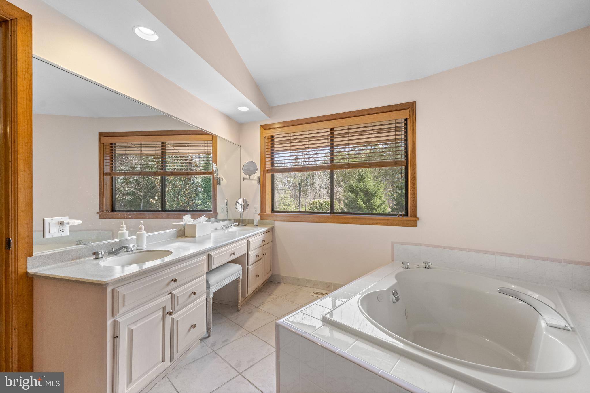 NEW HOPE - Residential