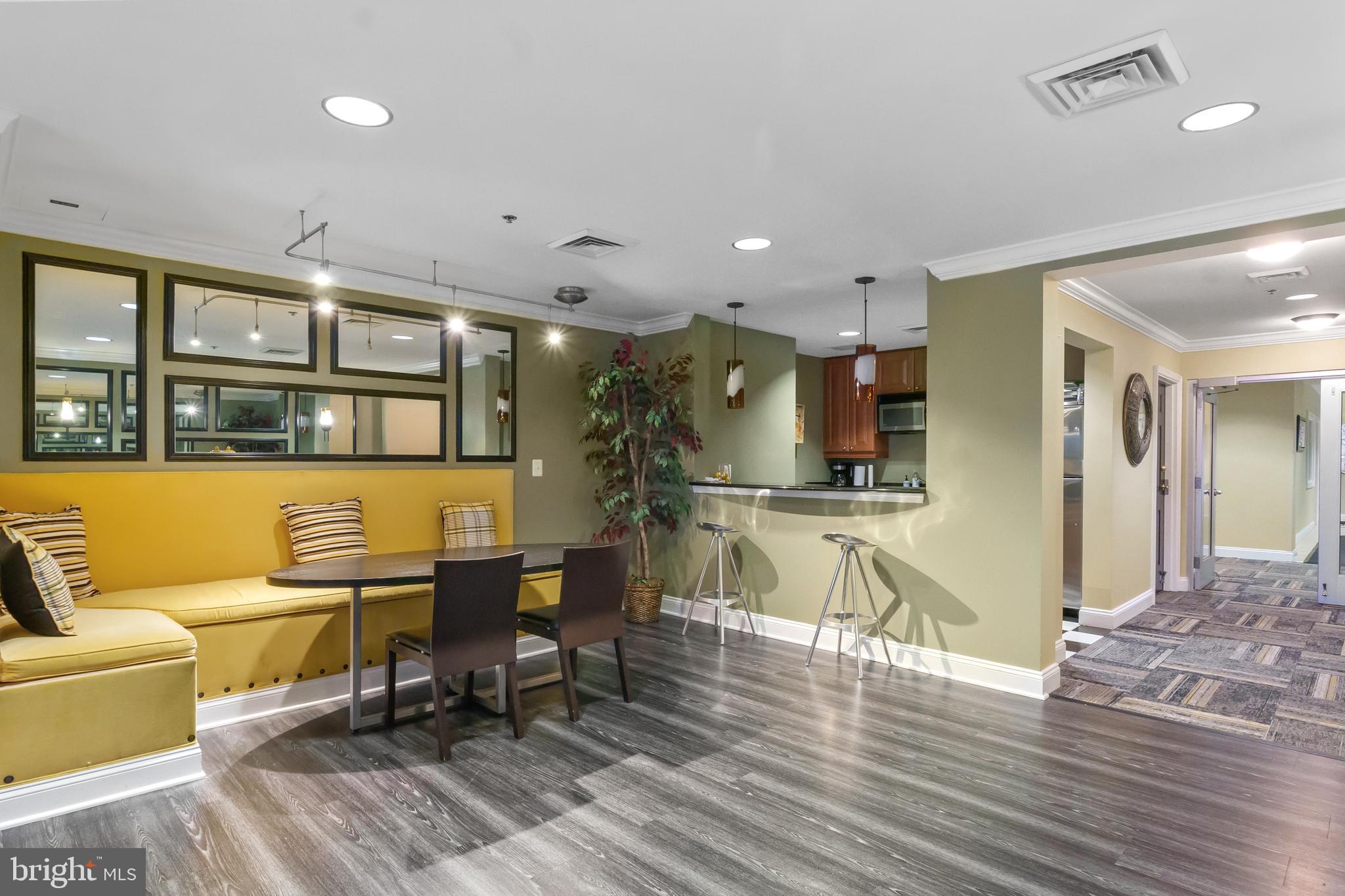 BELMONT BAY - Residential