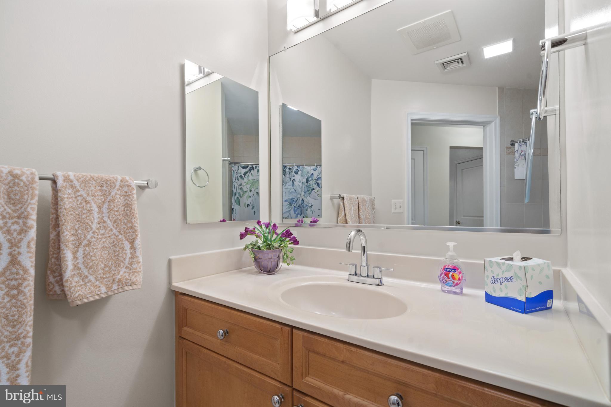 BELMONT BAY - Residential