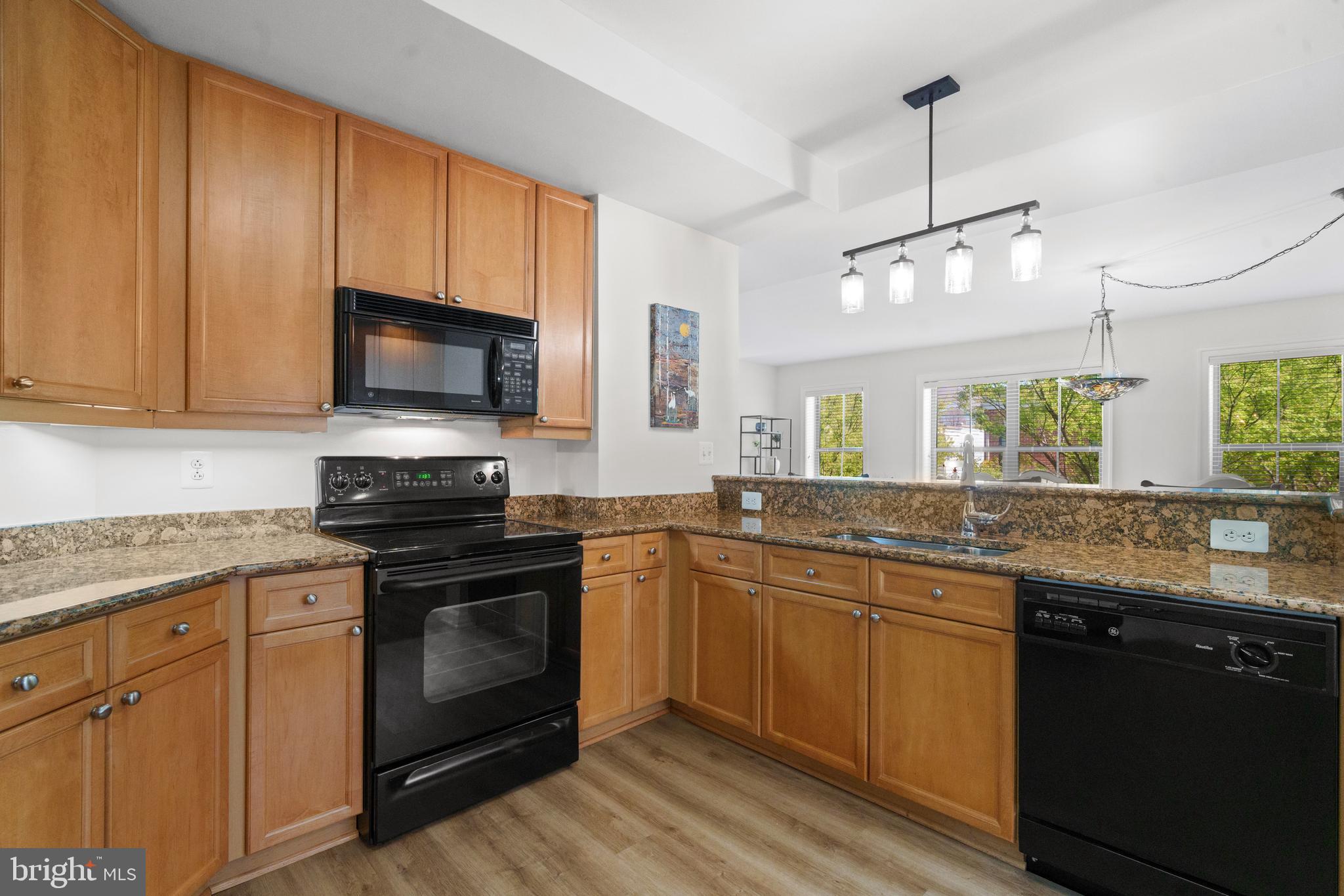 BELMONT BAY - Residential