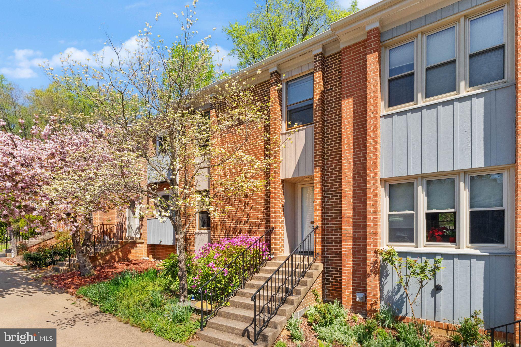 5043 CLIFFHAVEN DRIVE