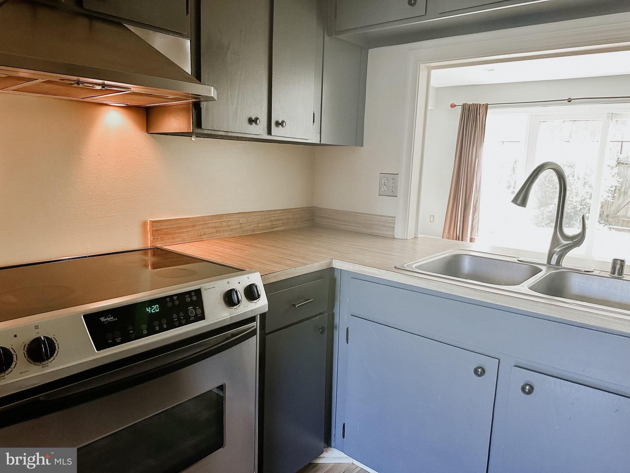 CARDINAL FOREST - Residential Lease