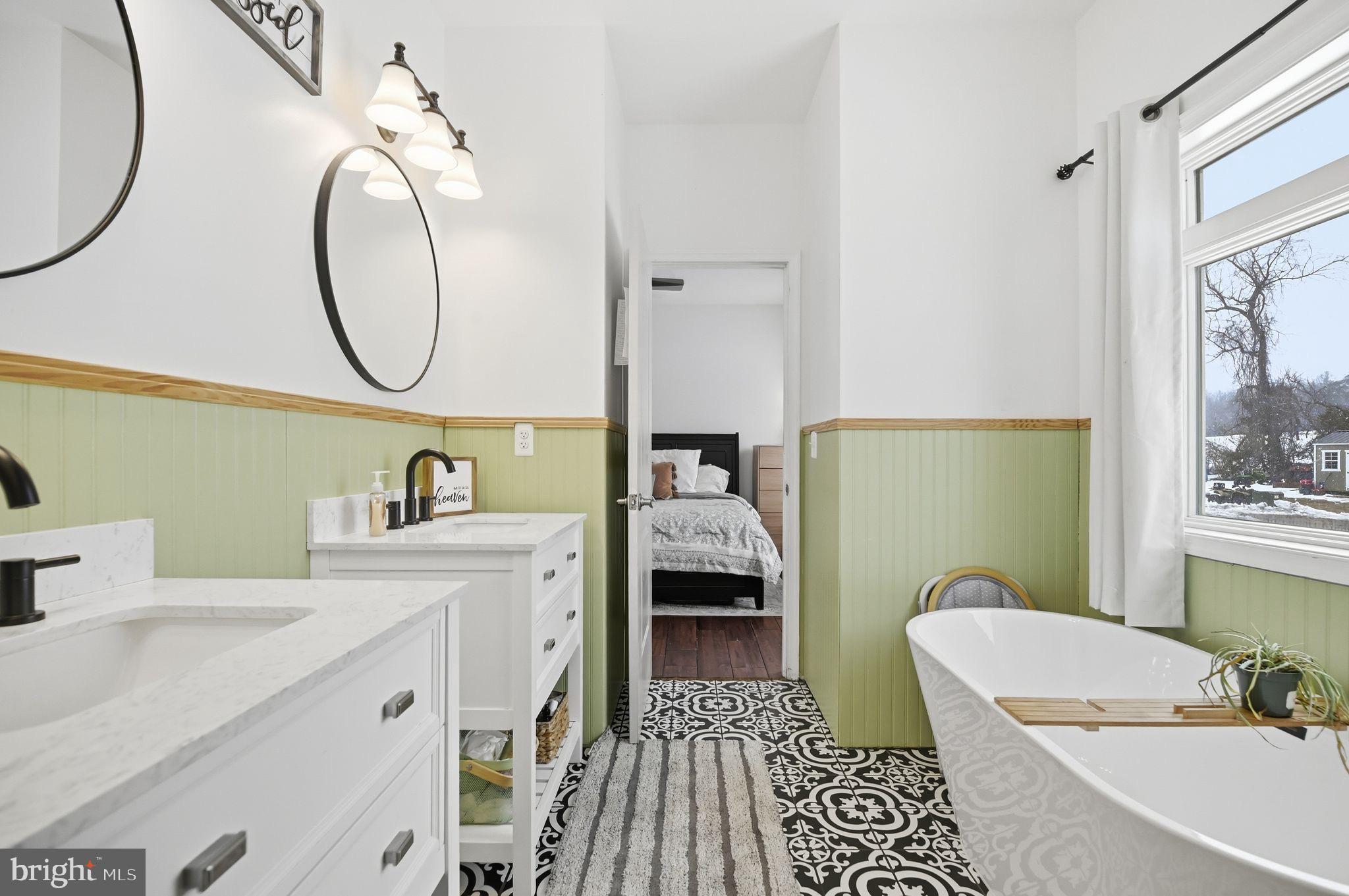 HAZEL RIVER - Residential