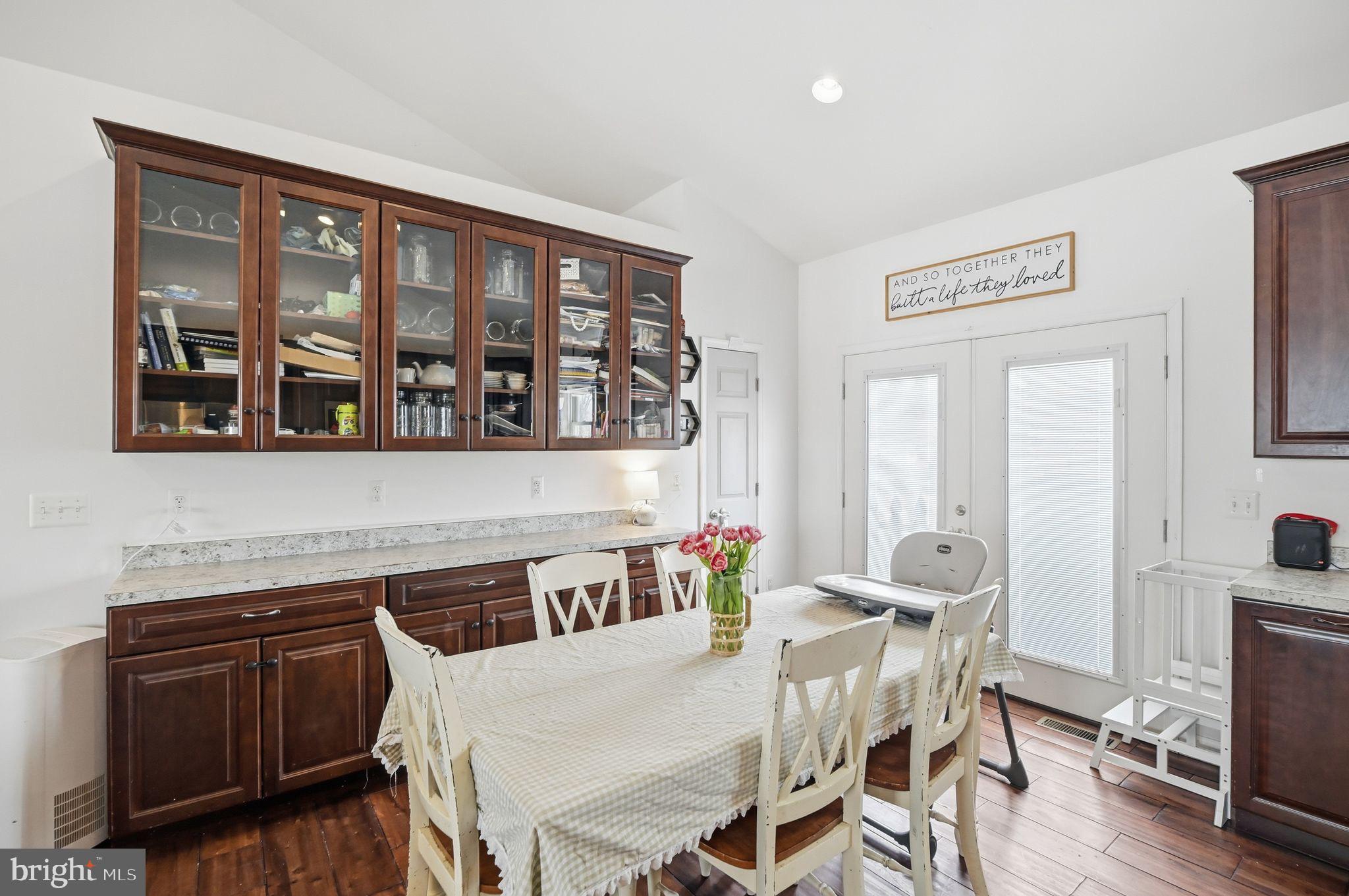 HAZEL RIVER - Residential