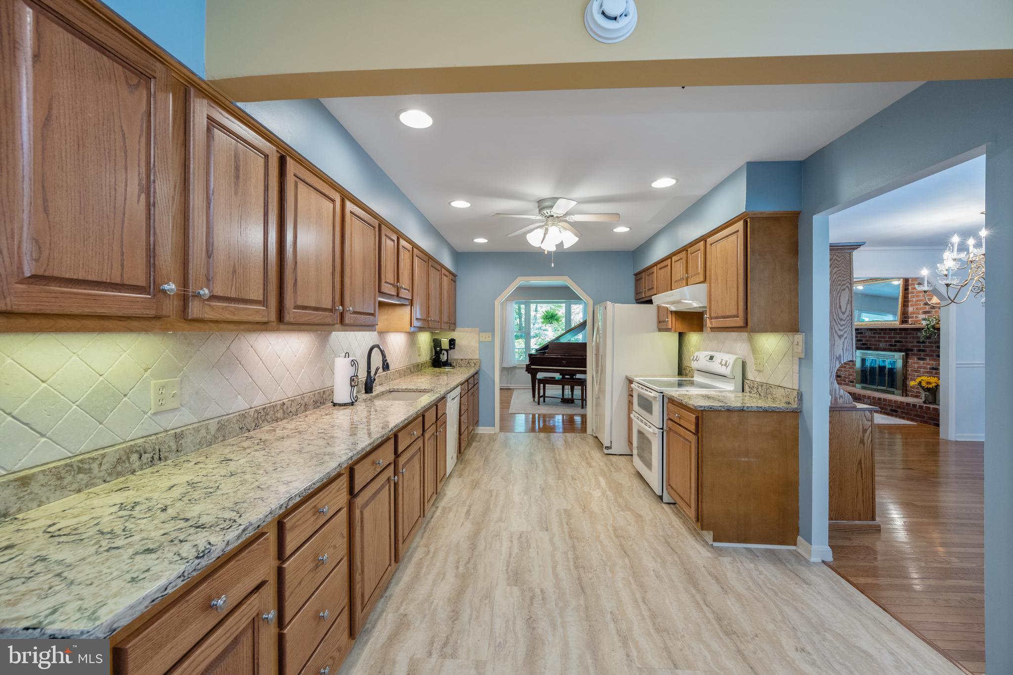 TUCKERS REACH - Residential