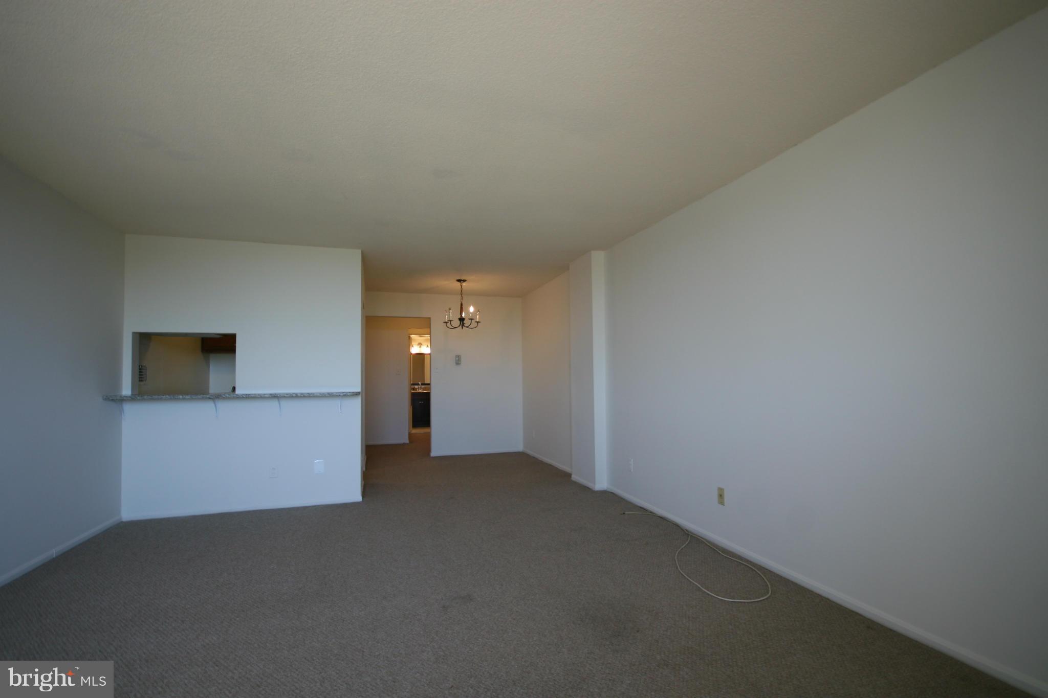 AMERICANA CENTRE - Residential Lease