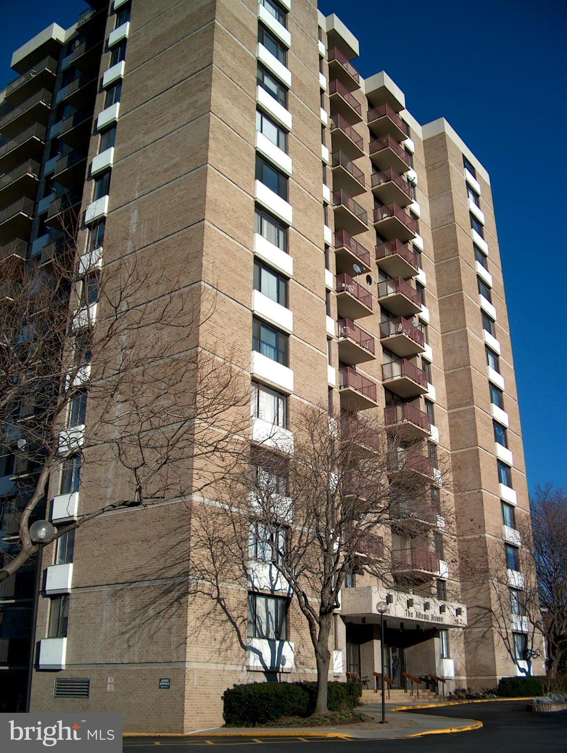 AMERICANA CENTRE - Residential Lease