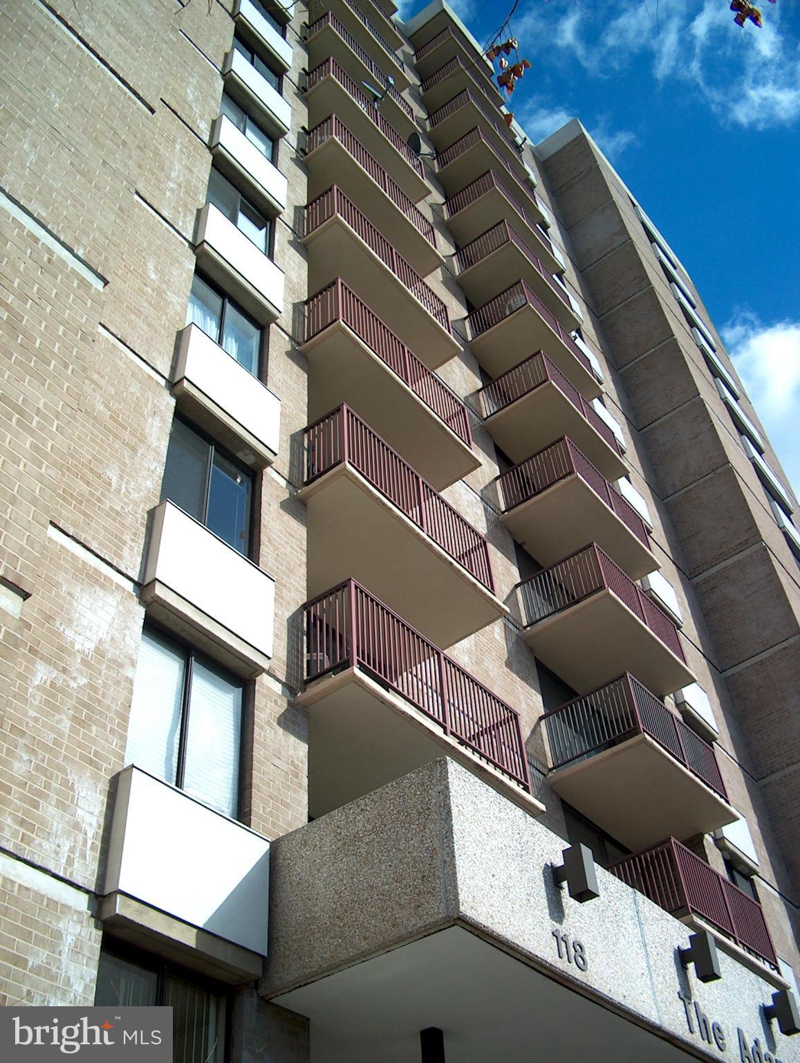 AMERICANA CENTRE - Residential Lease