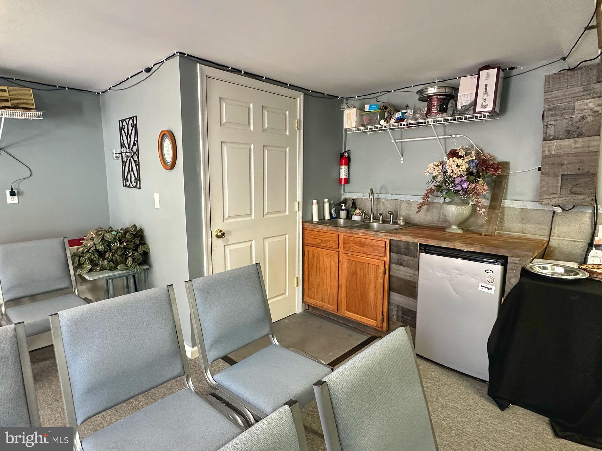 HARBOUR OAKS - Residential