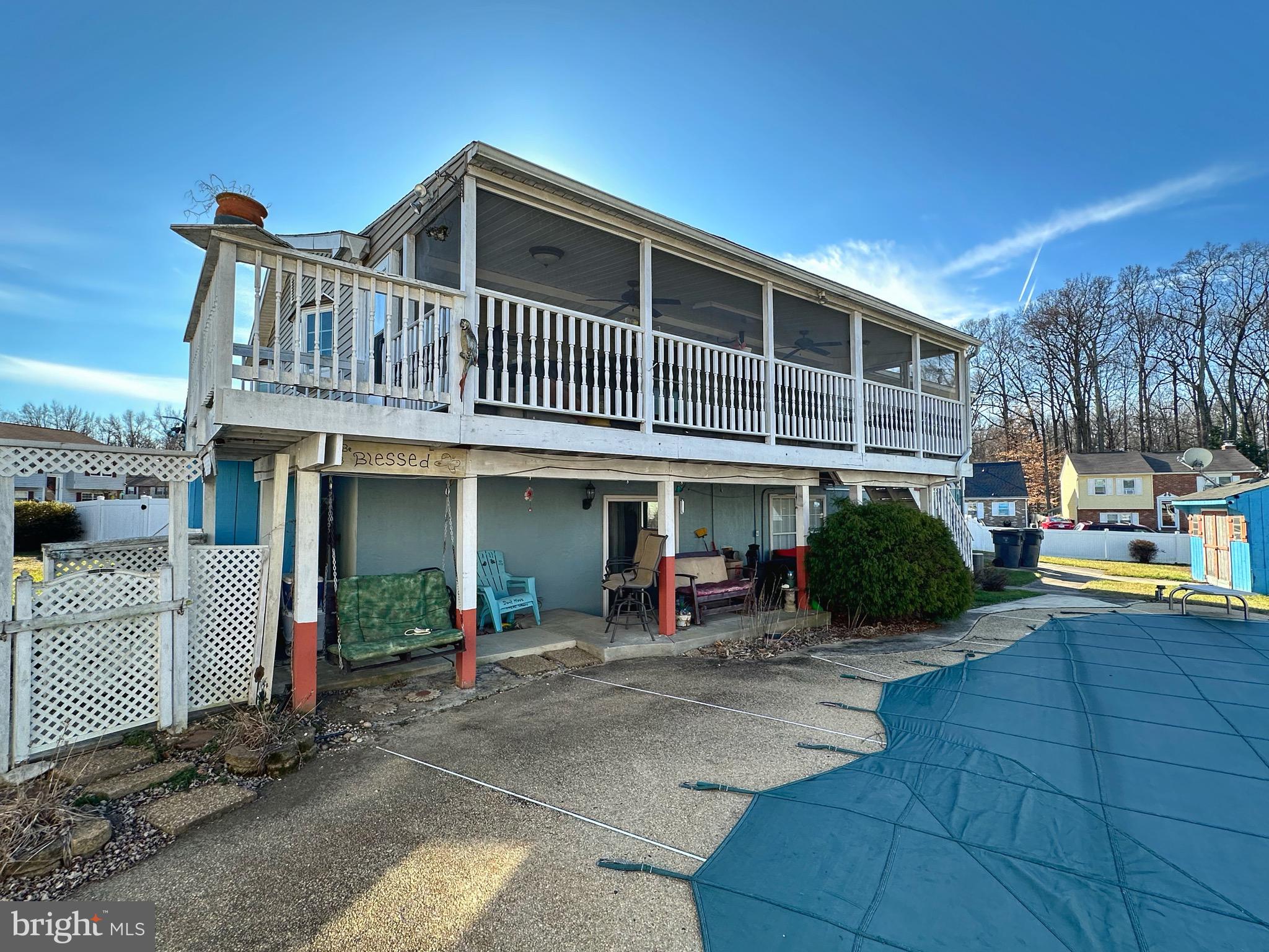 HARBOUR OAKS - Residential