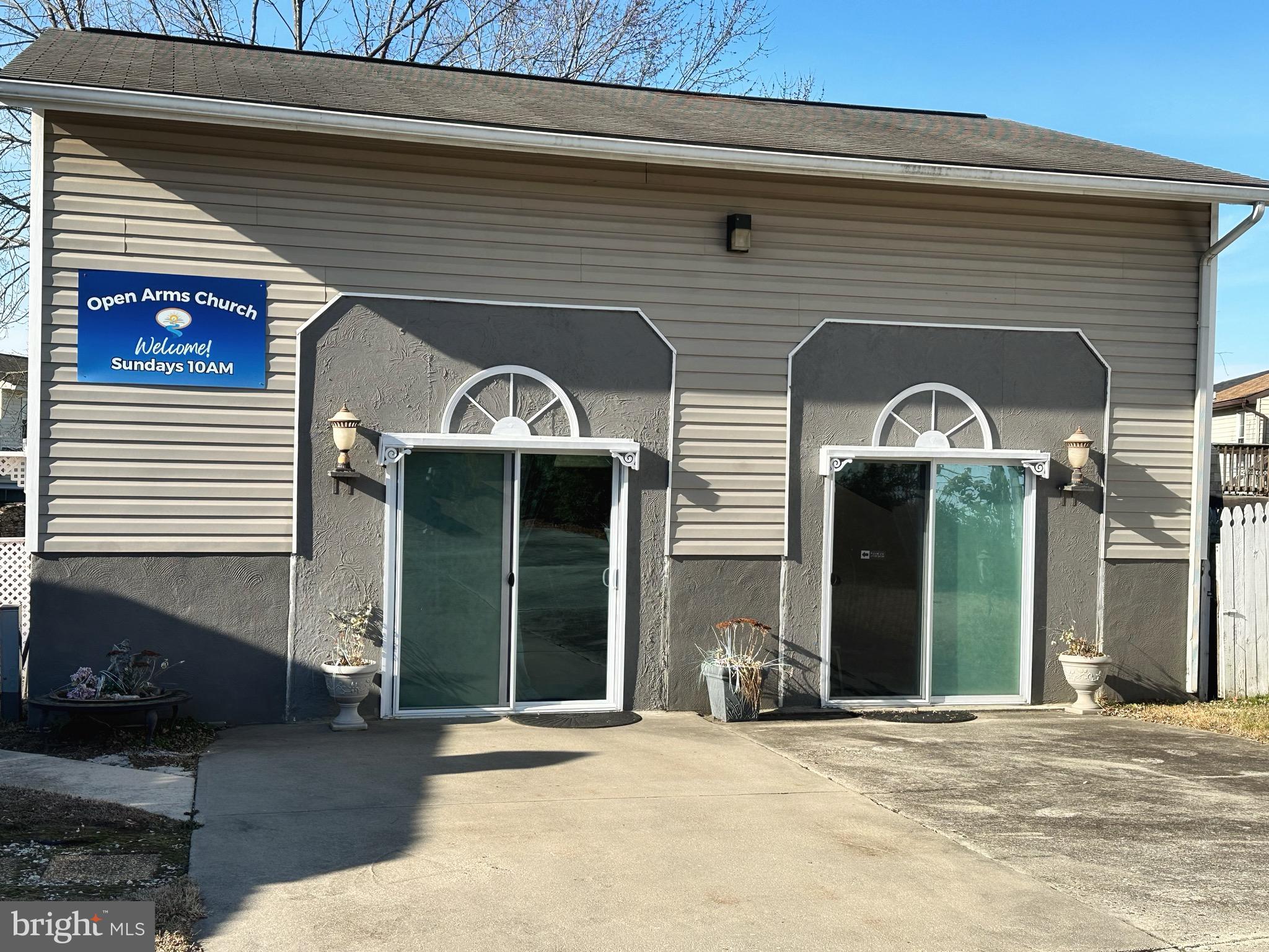 HARBOUR OAKS - Residential