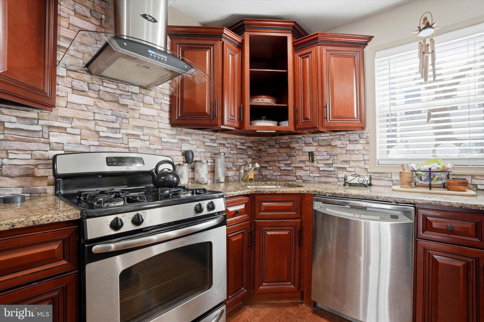 GRADUATE HOSPITAL - Residential