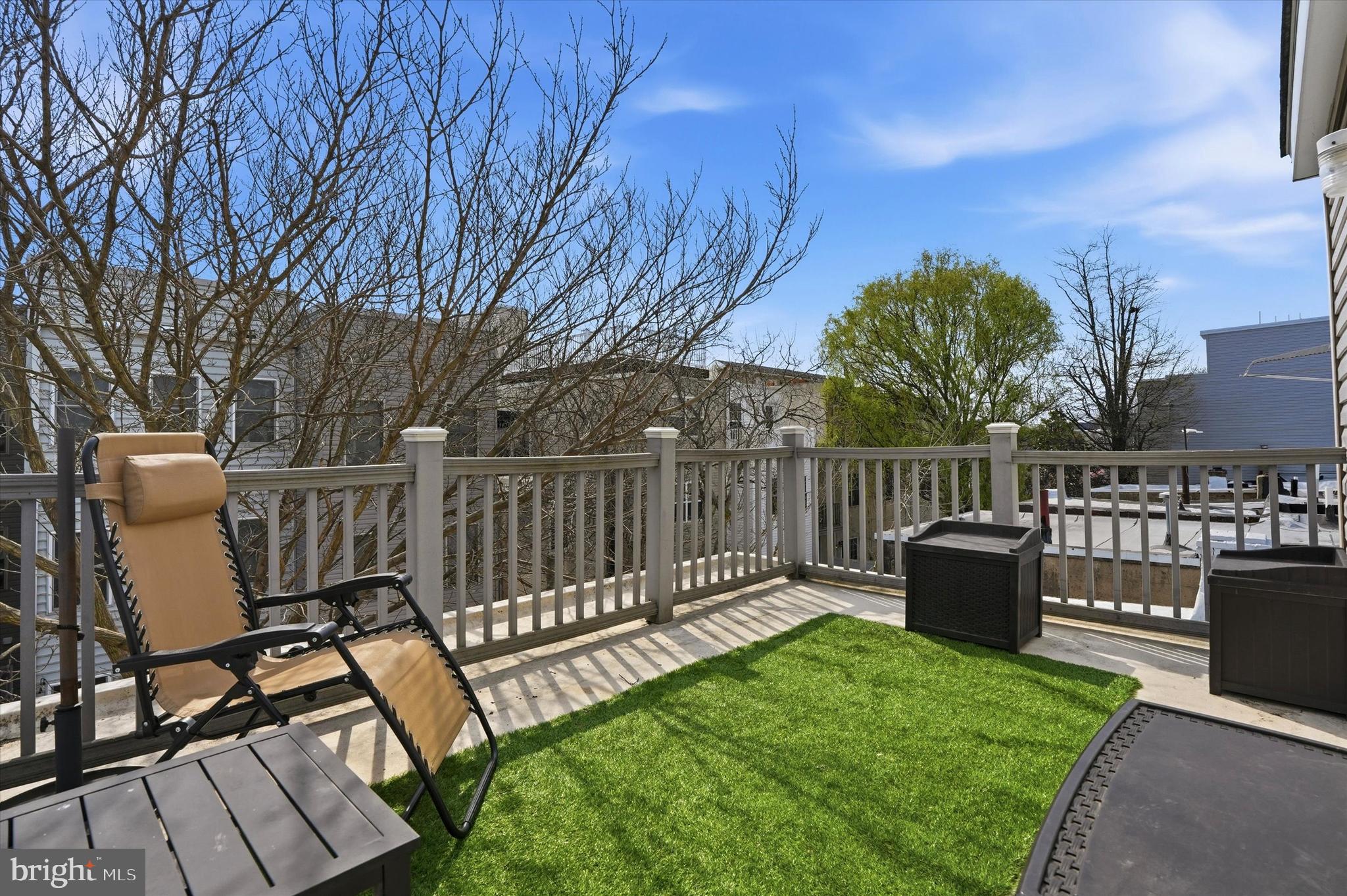 GRADUATE HOSPITAL - Residential