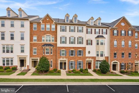 7510 BRUNSON CIRCLE GAINESVILLE VA 20155