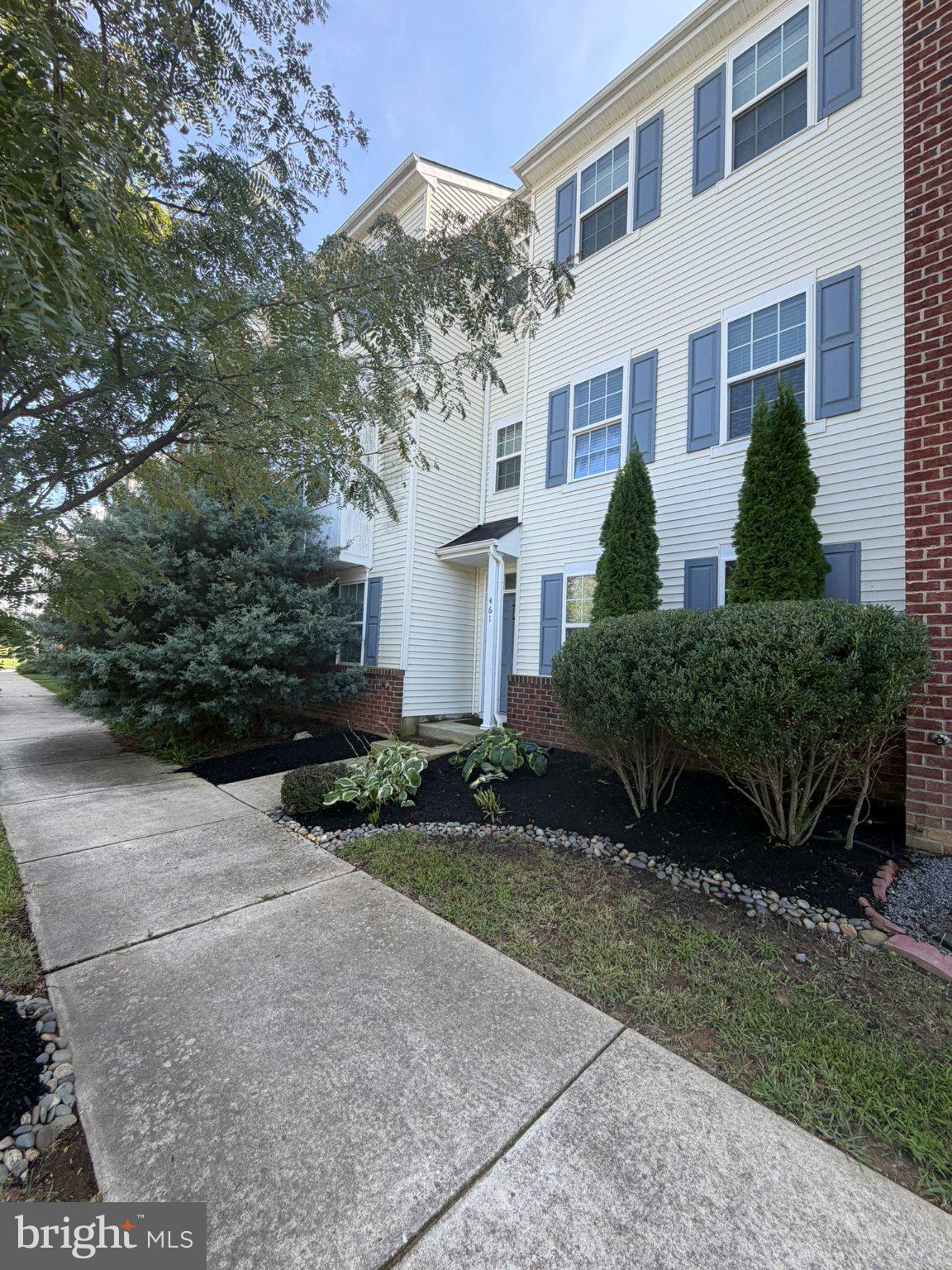 461 TOFTREES DRIVE