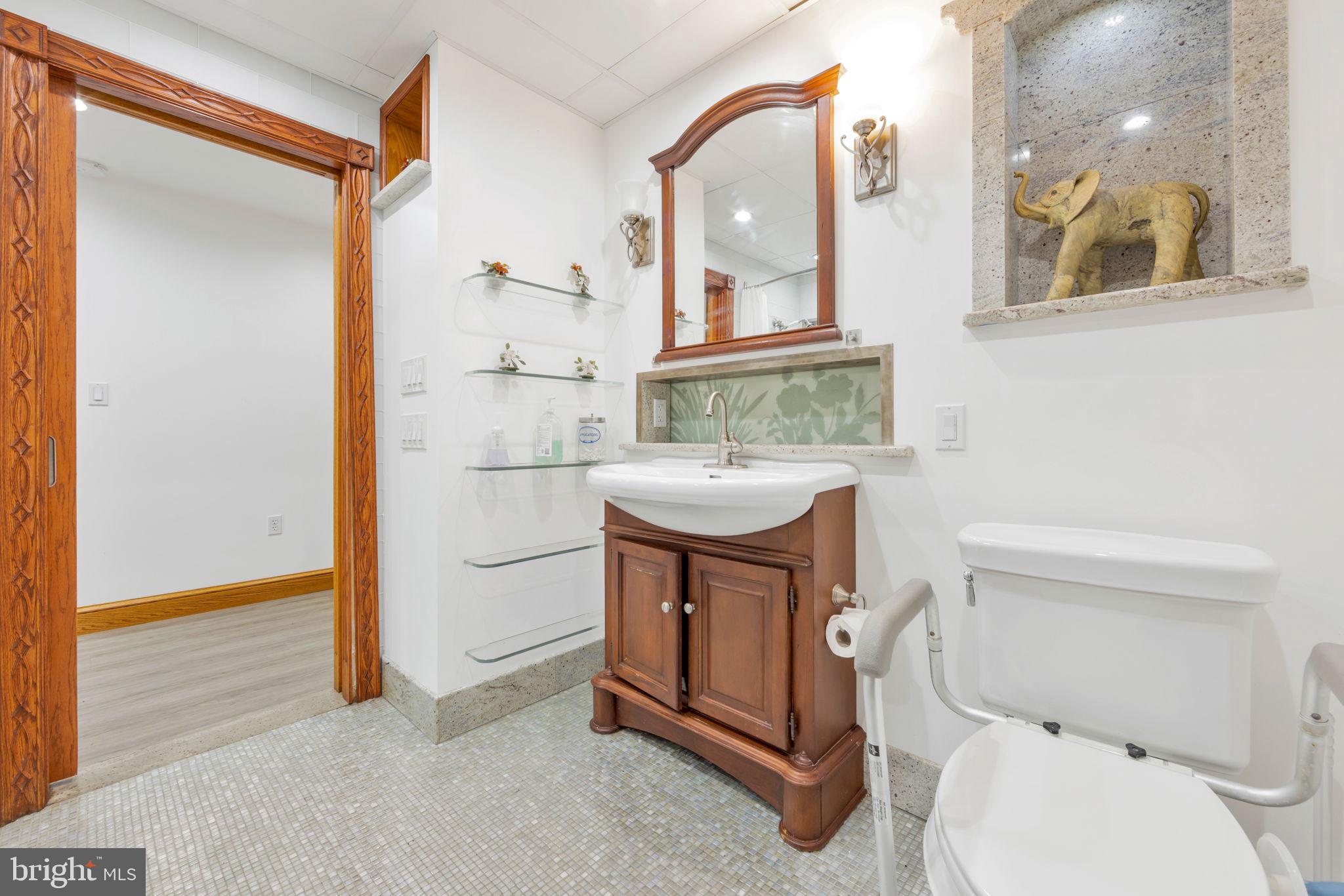 RAINTREE - Residential