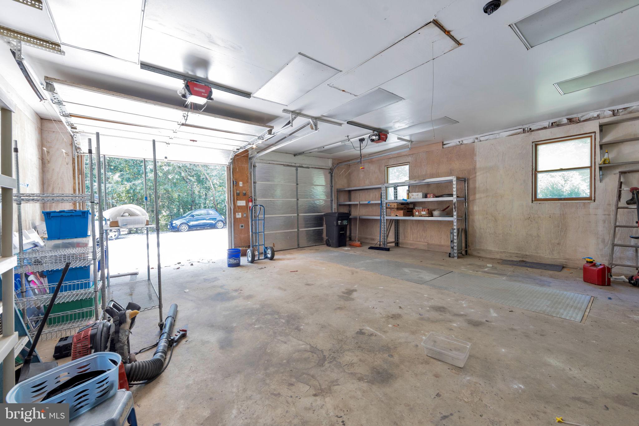 RAINTREE - Residential