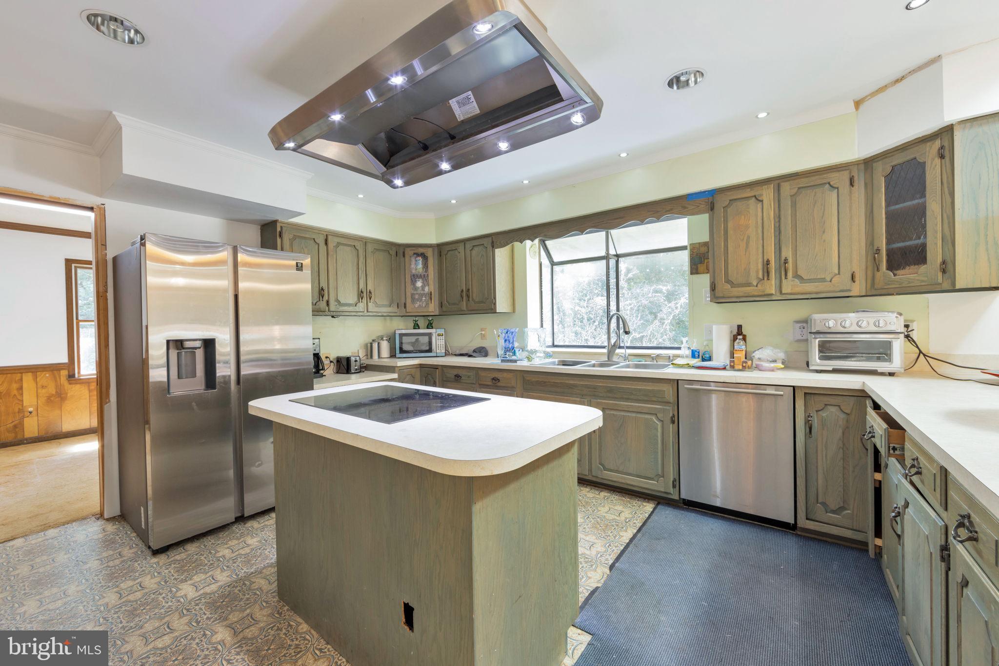 RAINTREE - Residential