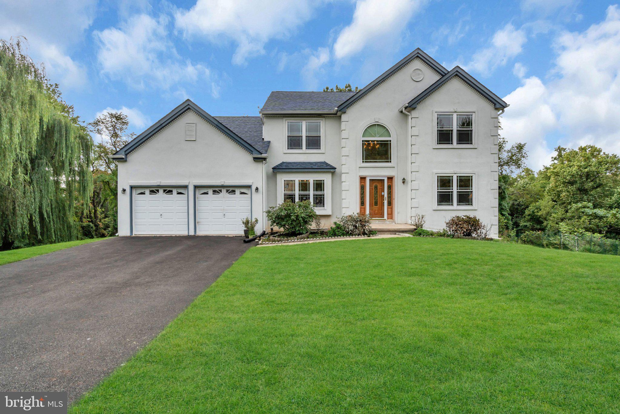 1125 DEER RUN COURT