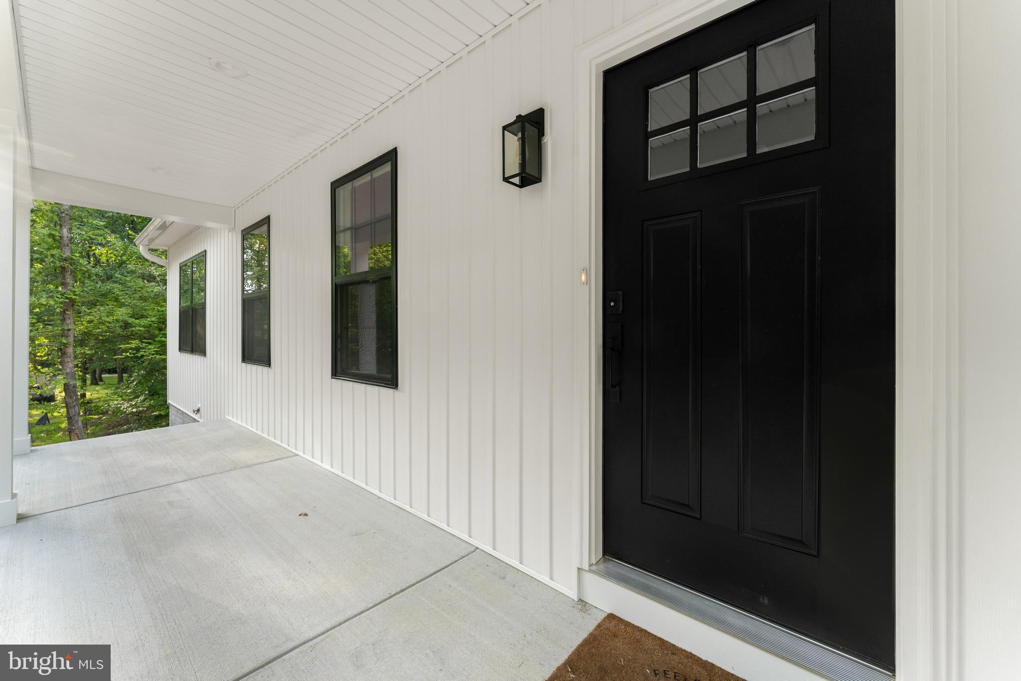 10901 CARLTON DRIVE