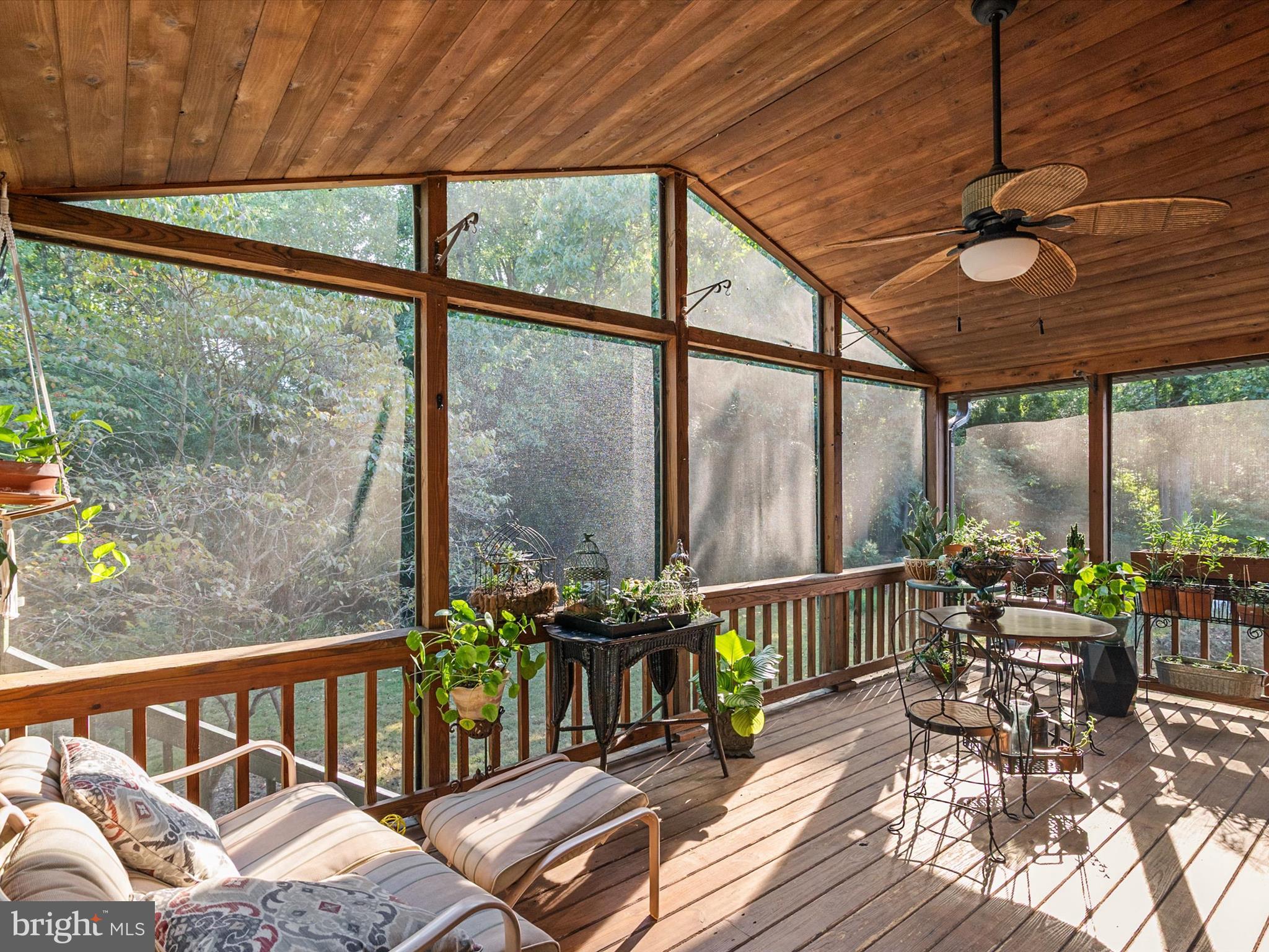 BURLEIGH MANOR - Residential