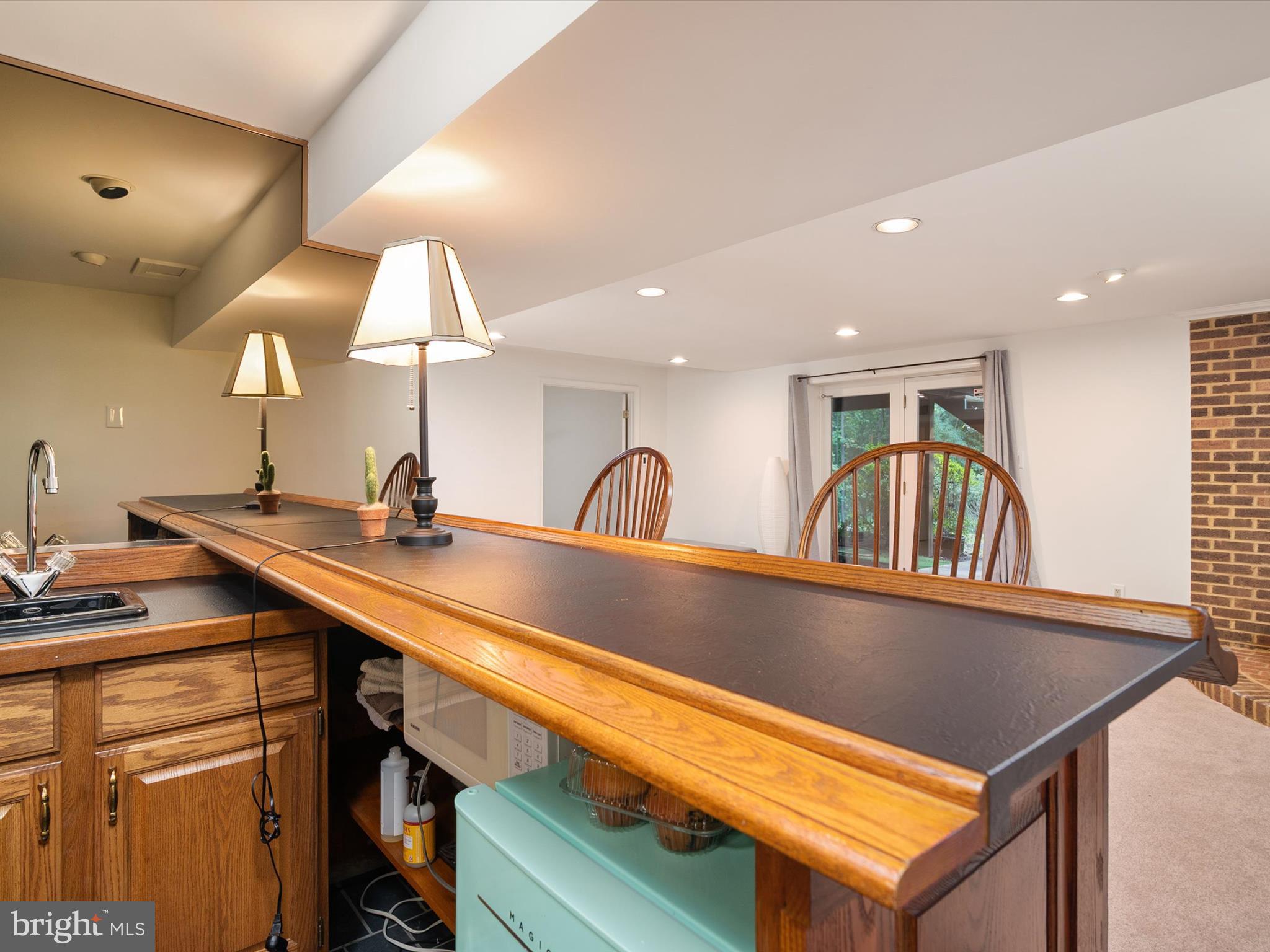 BURLEIGH MANOR - Residential