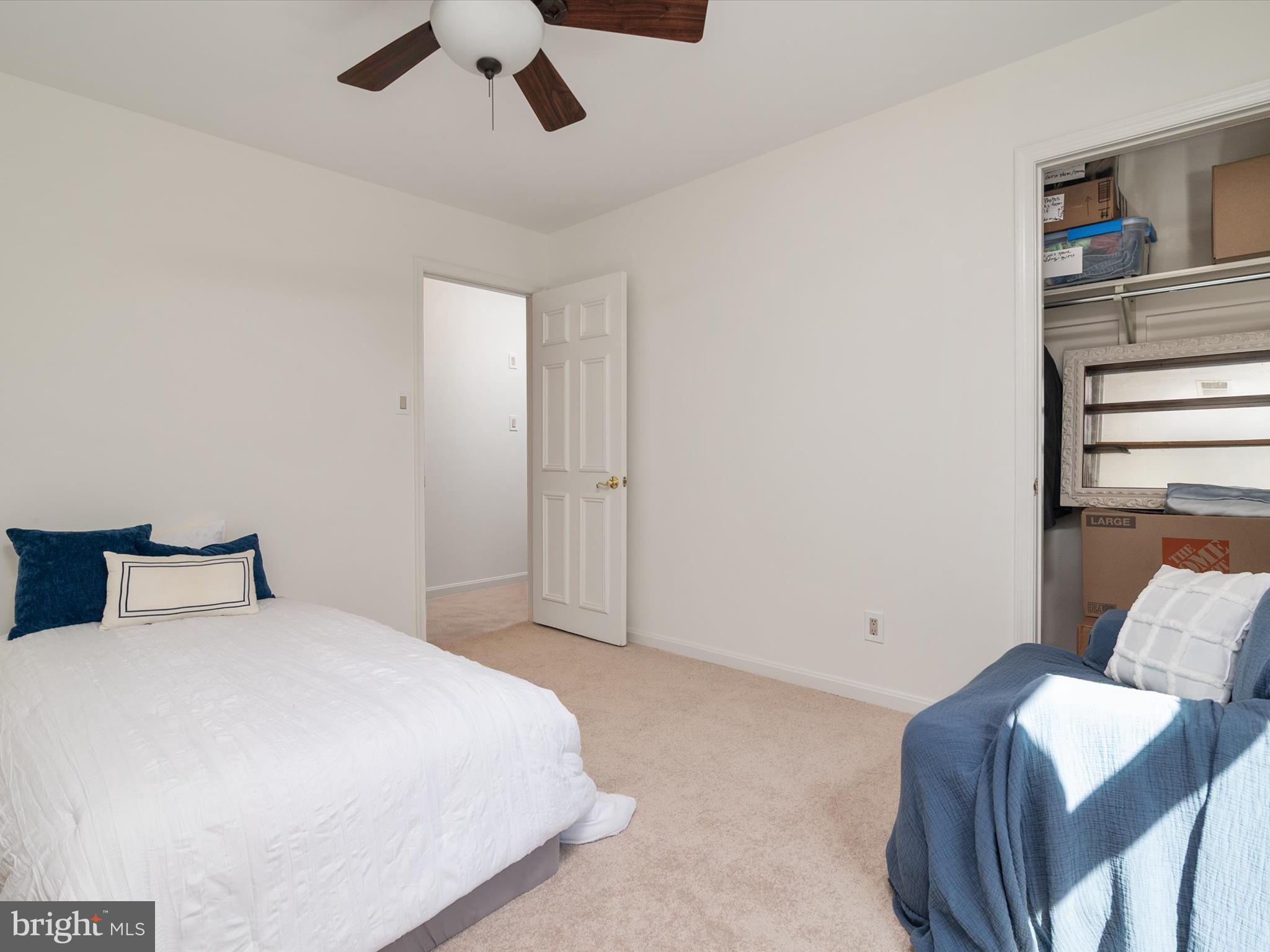 BURLEIGH MANOR - Residential