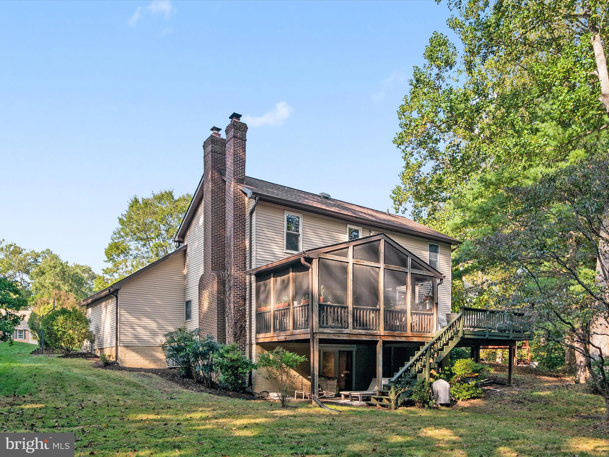 BURLEIGH MANOR - Residential
