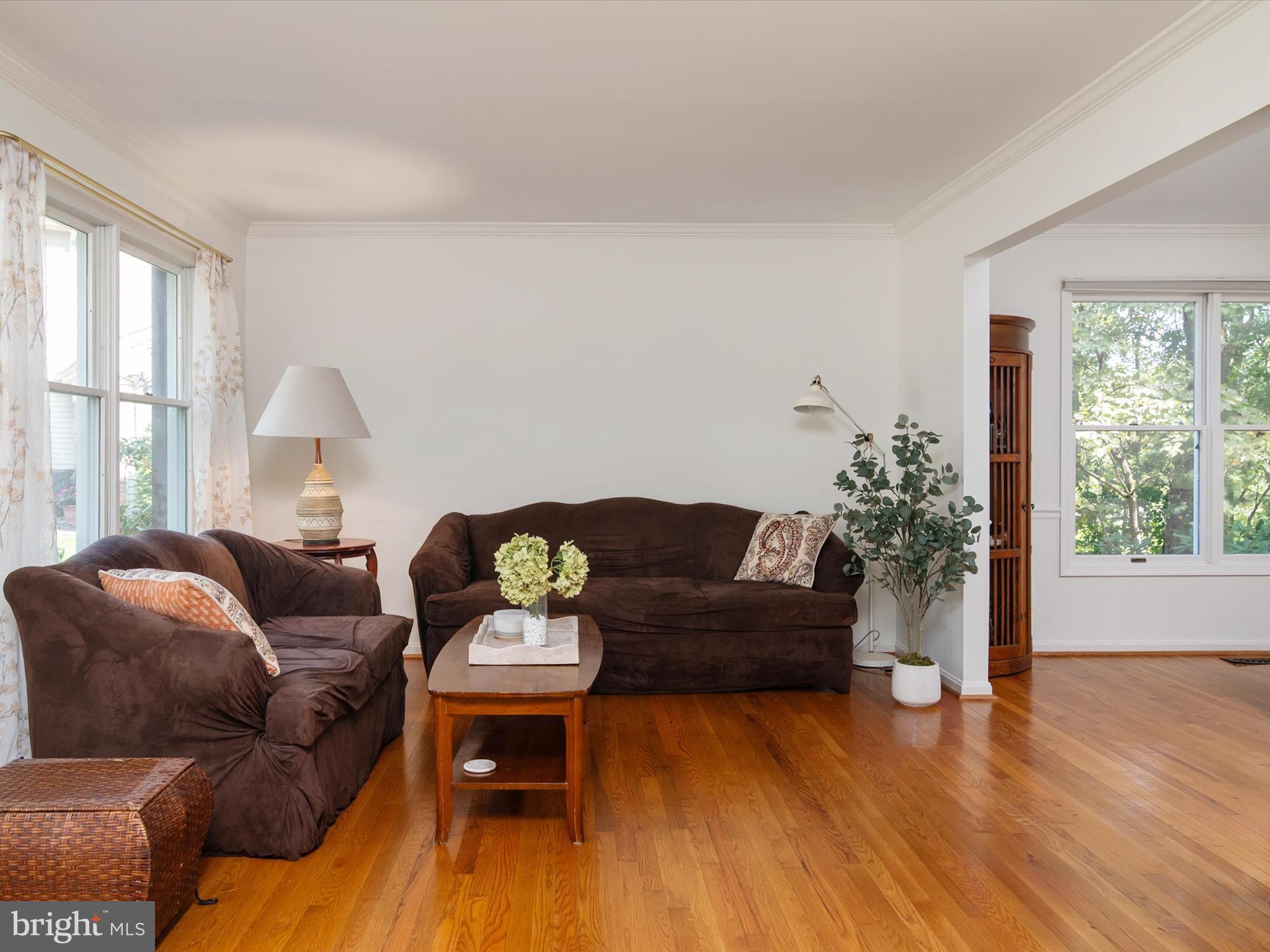 BURLEIGH MANOR - Residential