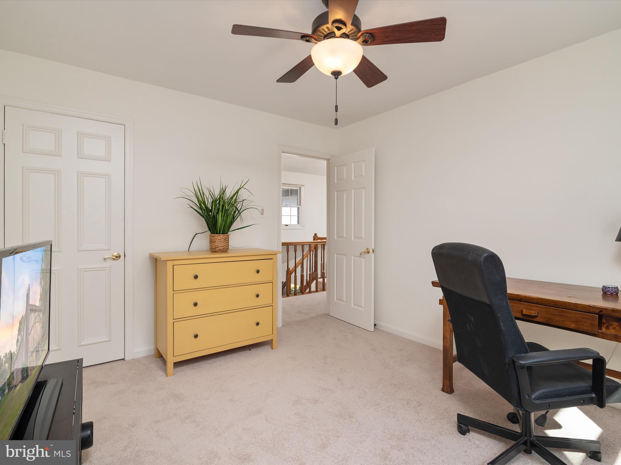 BURLEIGH MANOR - Residential