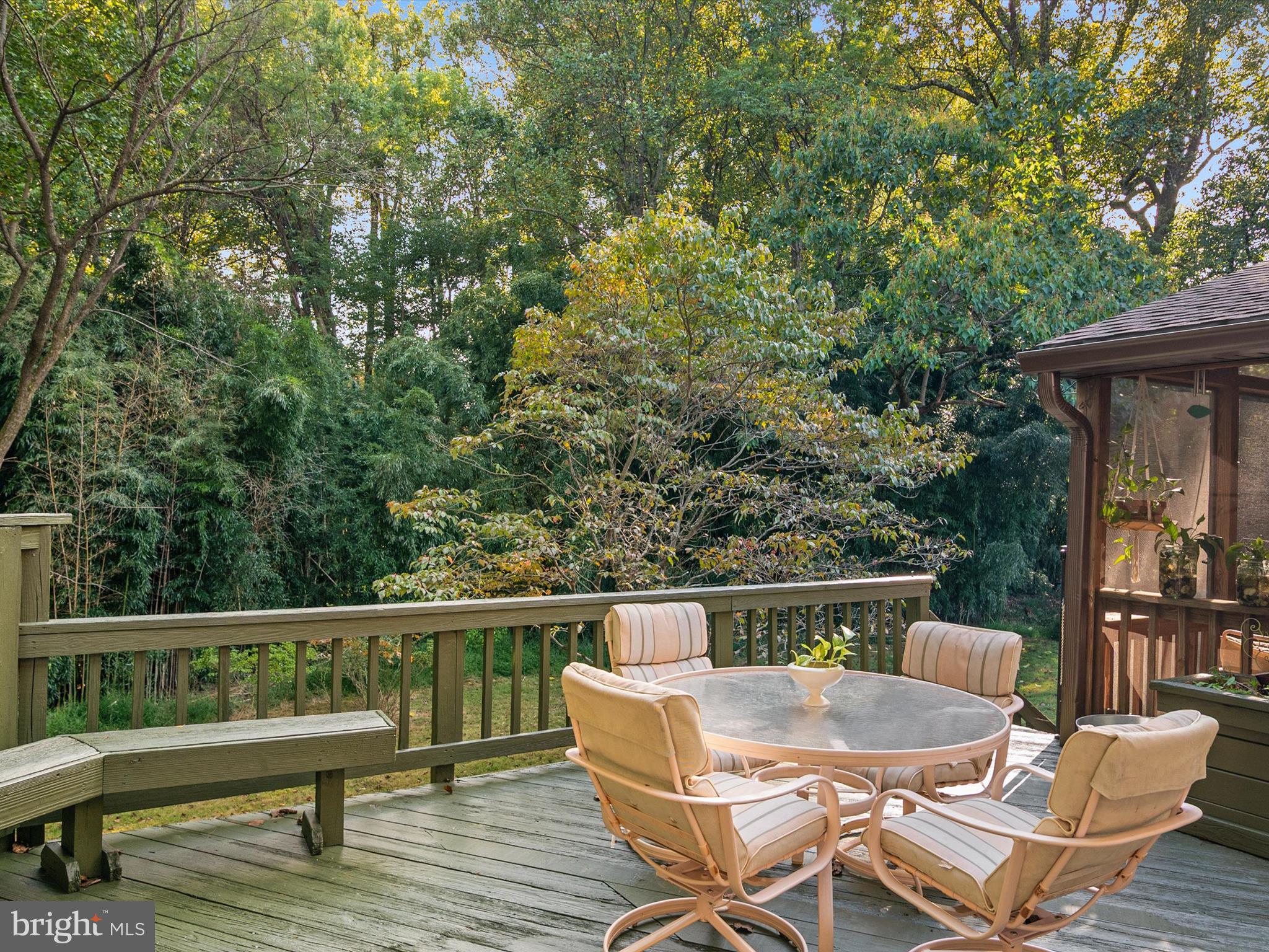 BURLEIGH MANOR - Residential