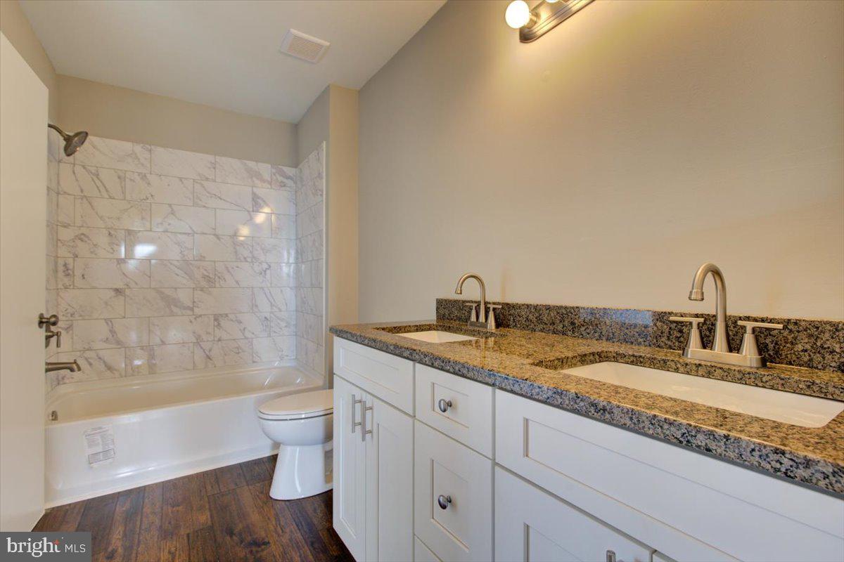 WESTOVER CROSSING - Residential