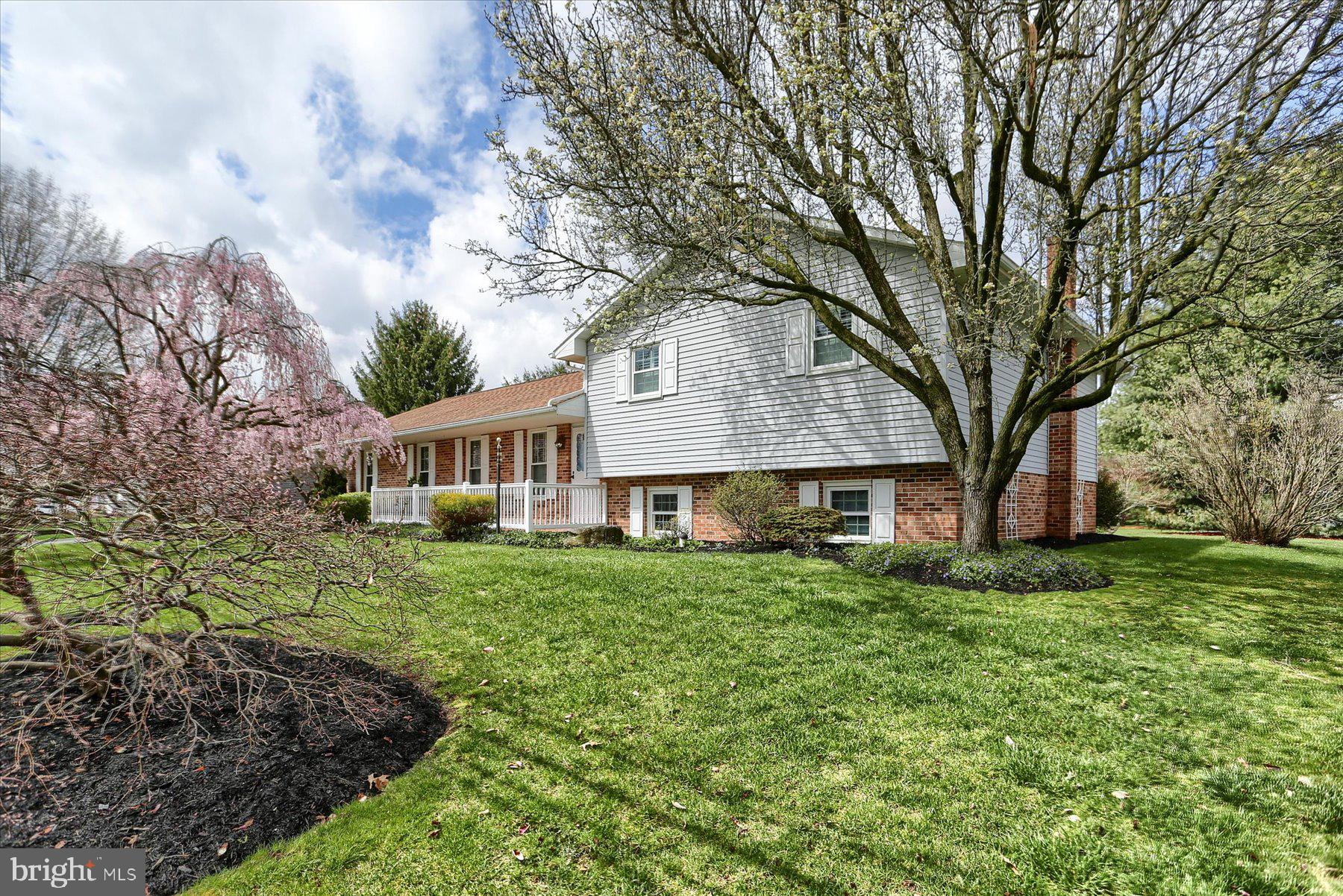 SOUTH LONDONDERRY - Residential