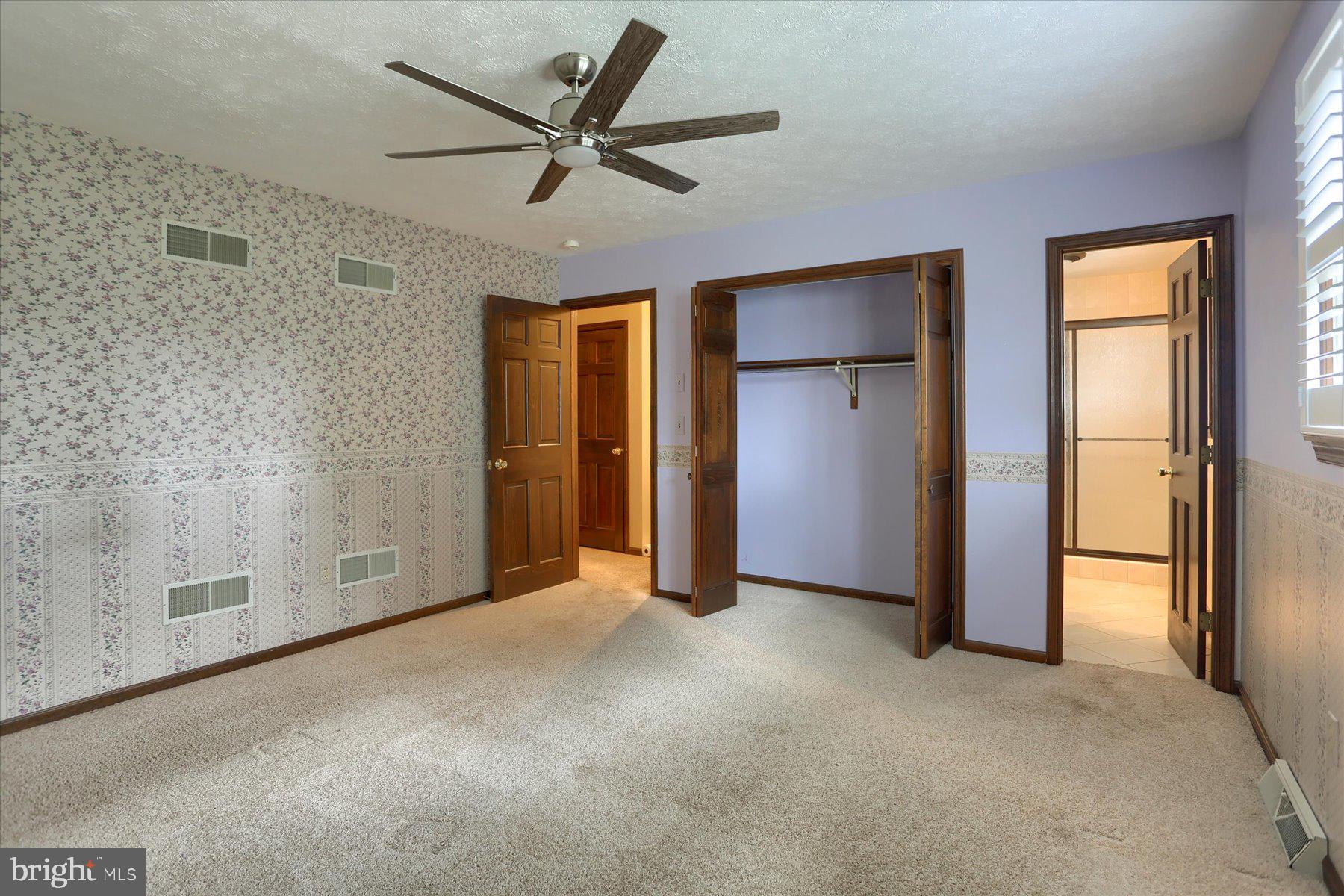 SOUTH LONDONDERRY - Residential